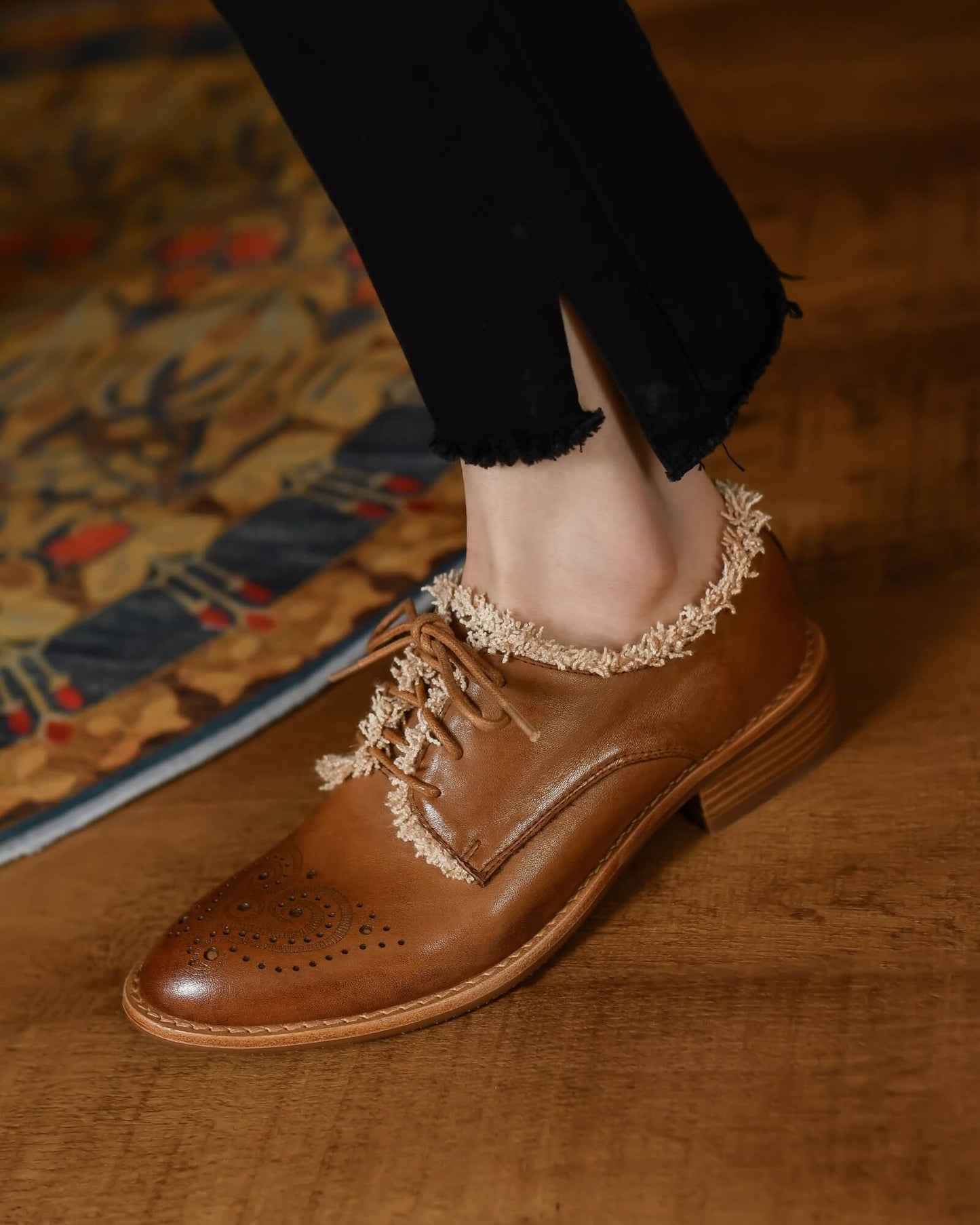 232 - Zapatos brogue de cuero
