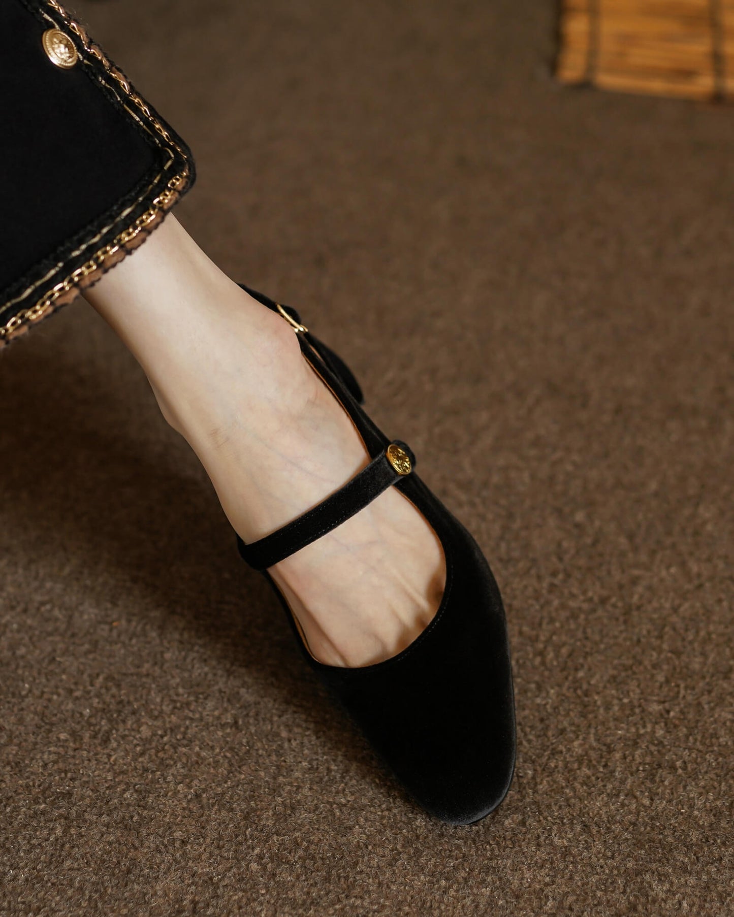 350 - Zapatos destalonados de terciopelo
