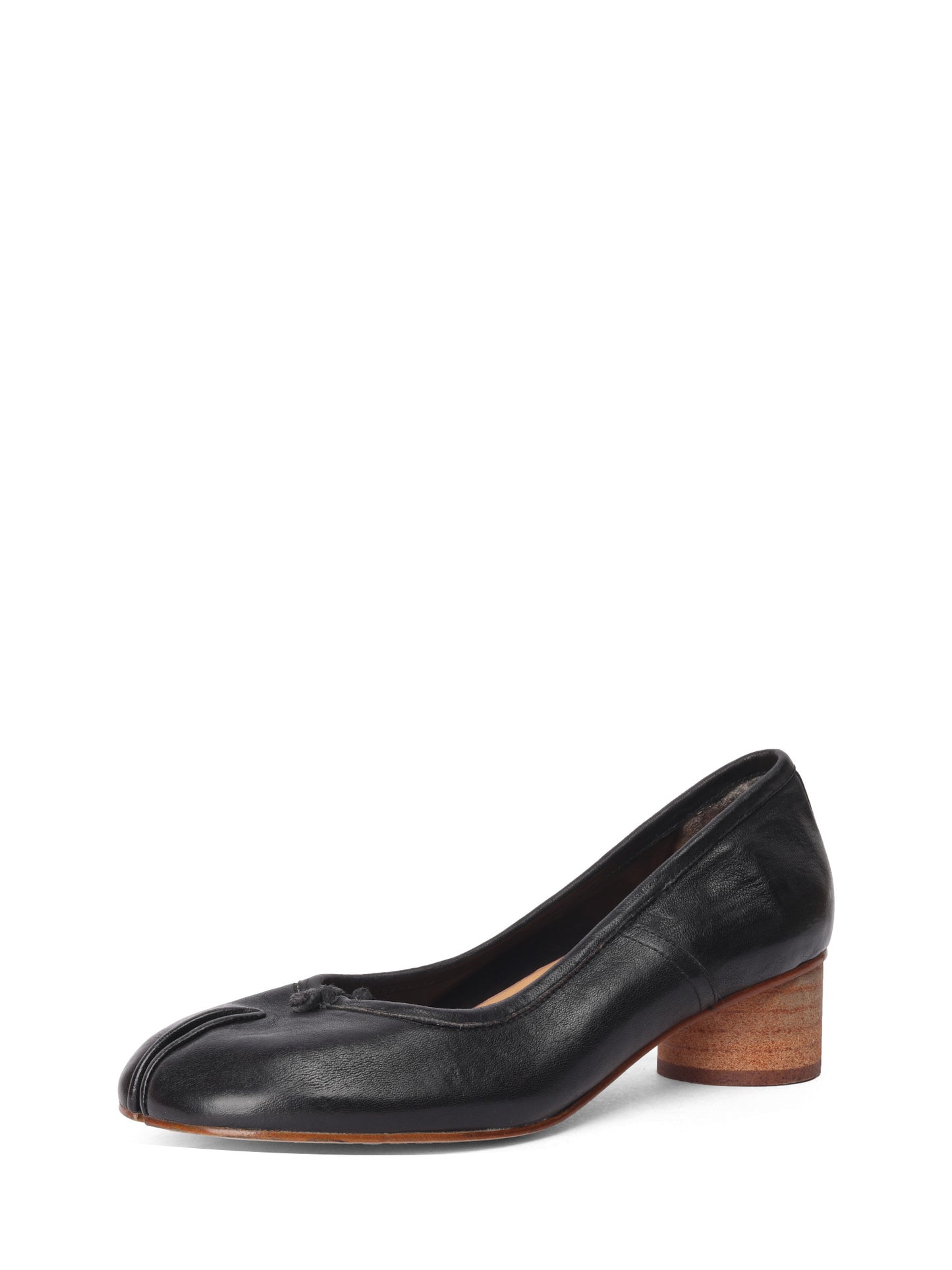 239-heeled-tabi-black