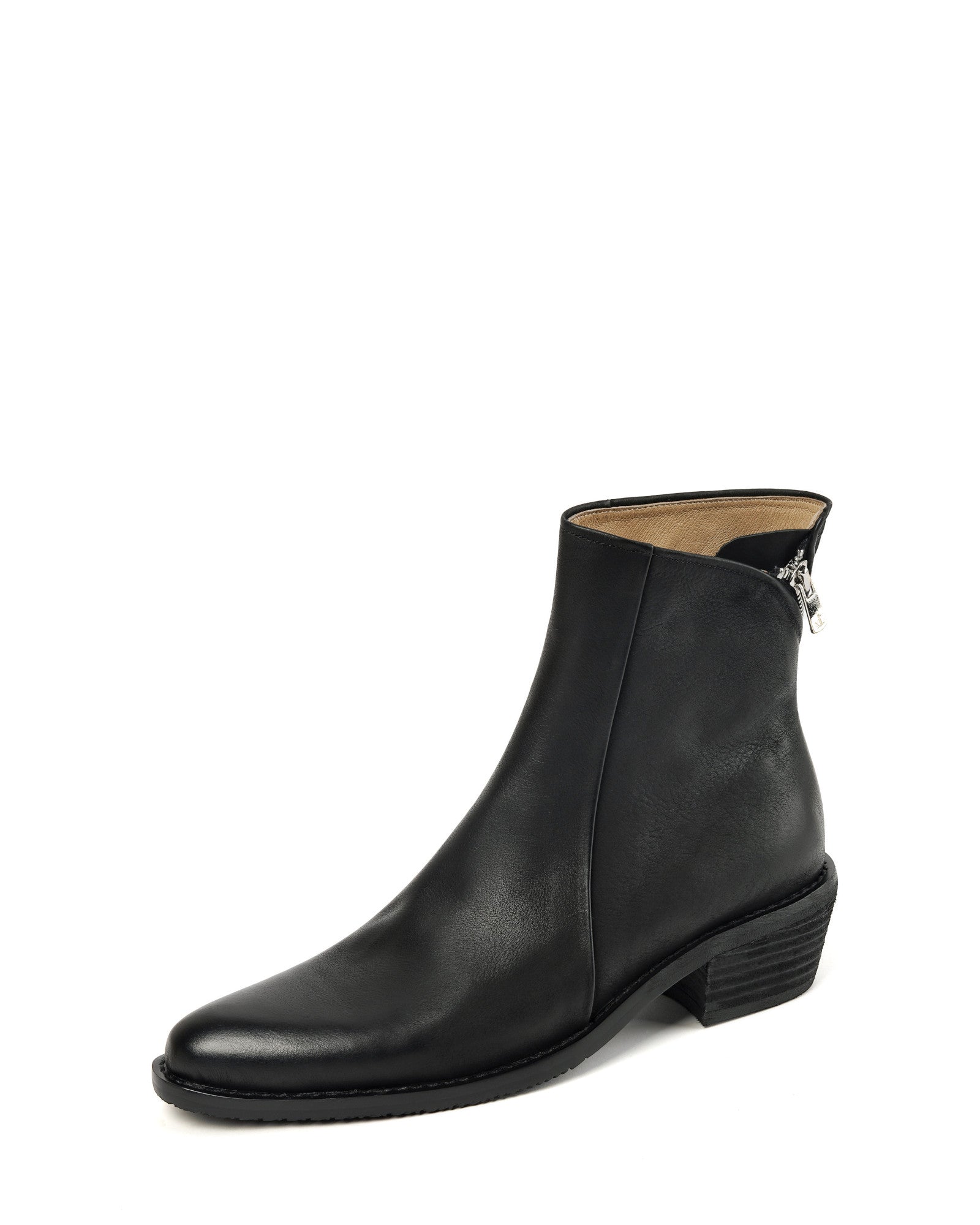 316-black-leather-pointed-toe-boots