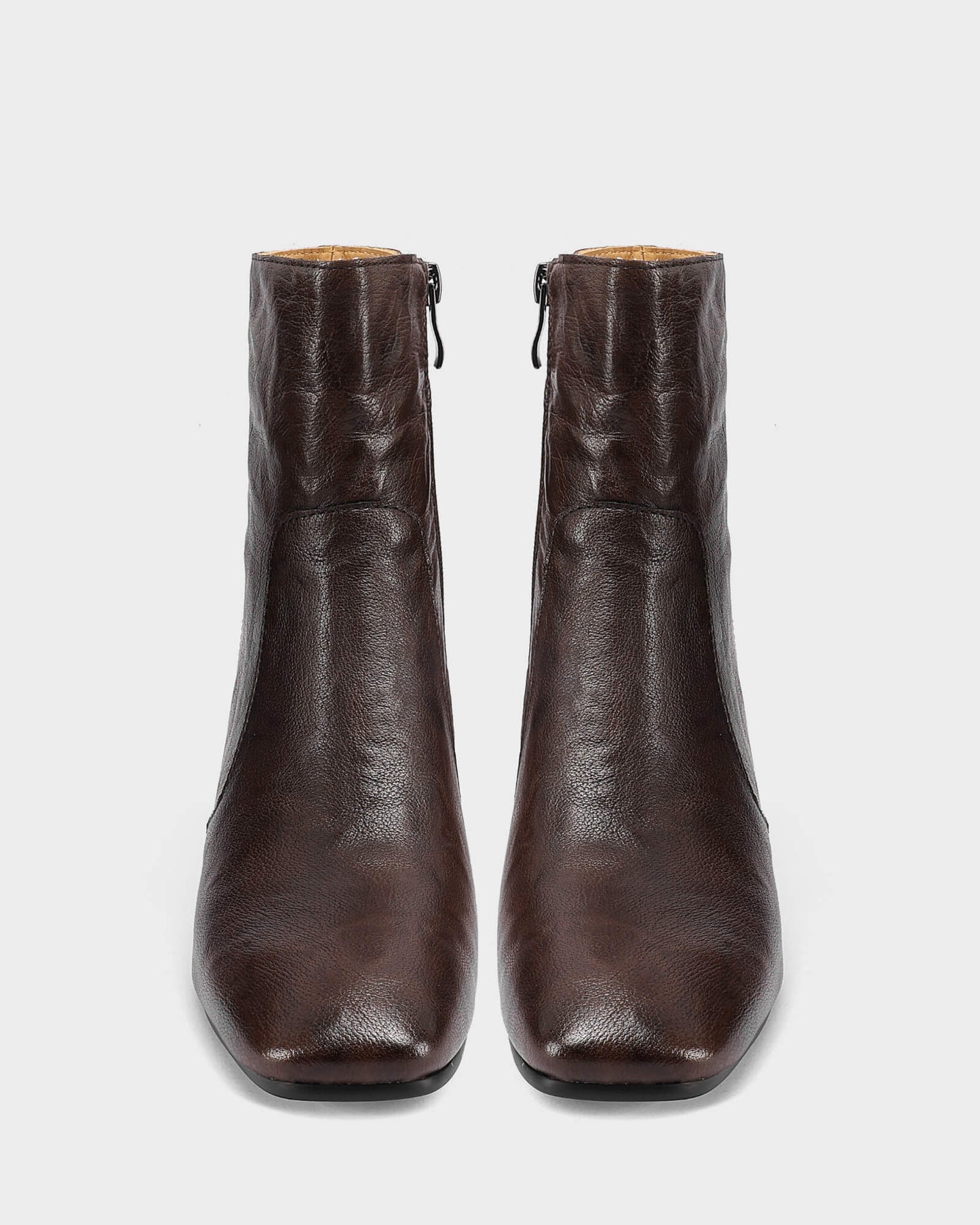 432 - Bottes à bout carré