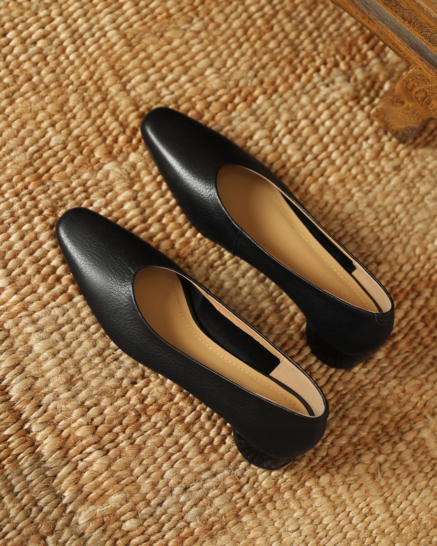 Cie - Lambskin Pumps