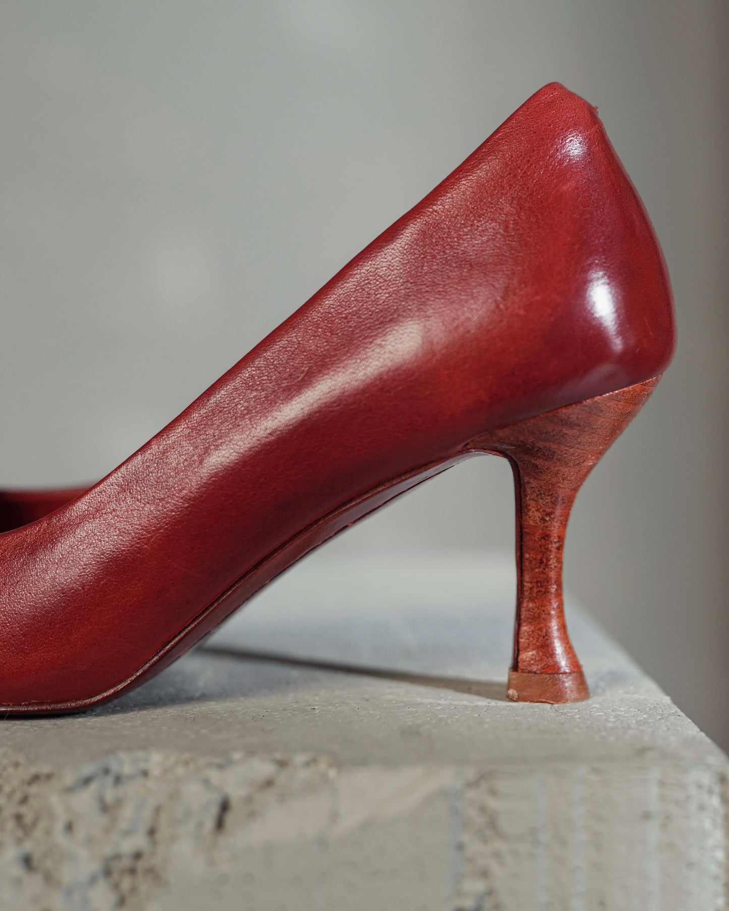 Helan - Pearl Chain Horsehide Pumps