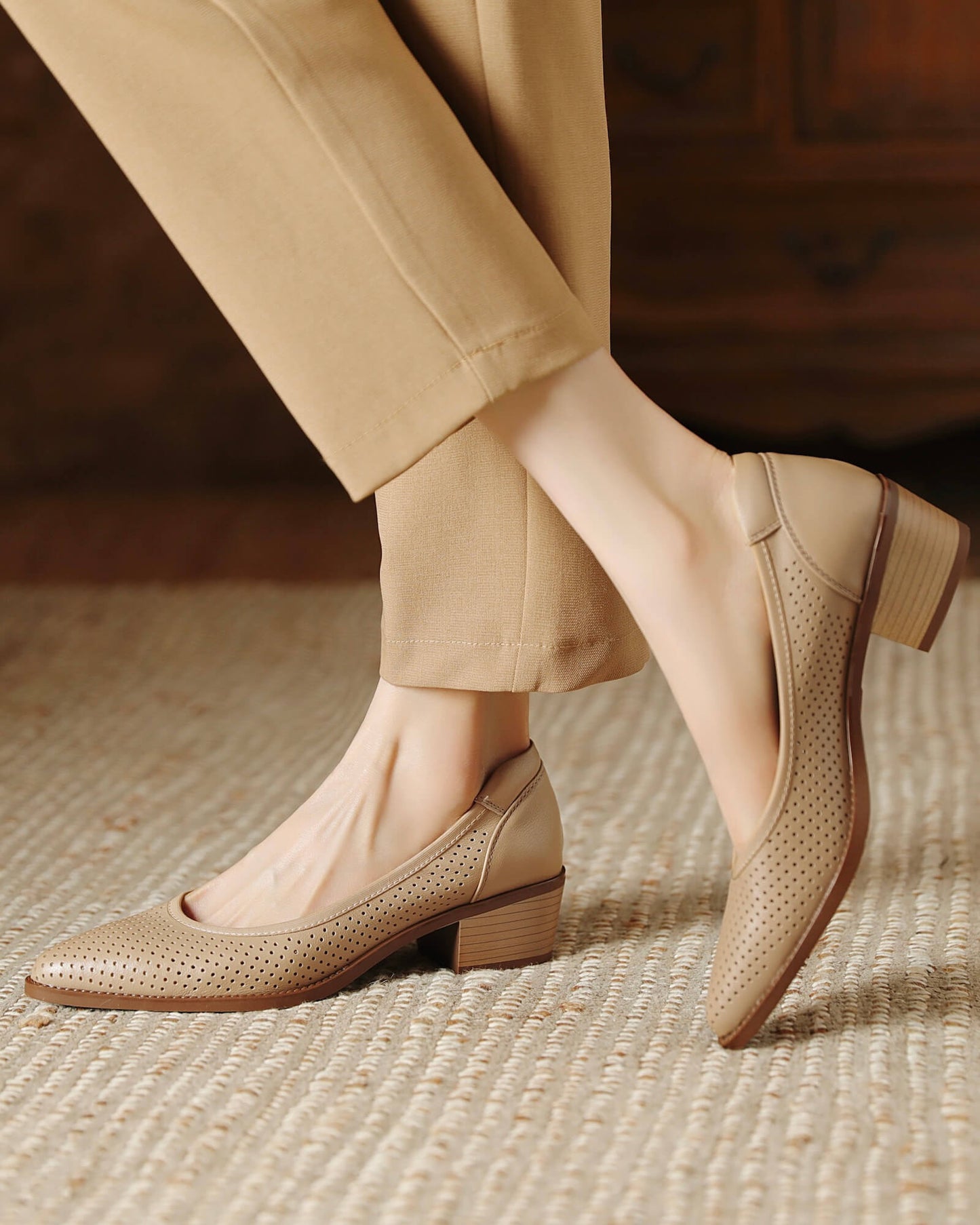Kina - Perforated Leather Pumps