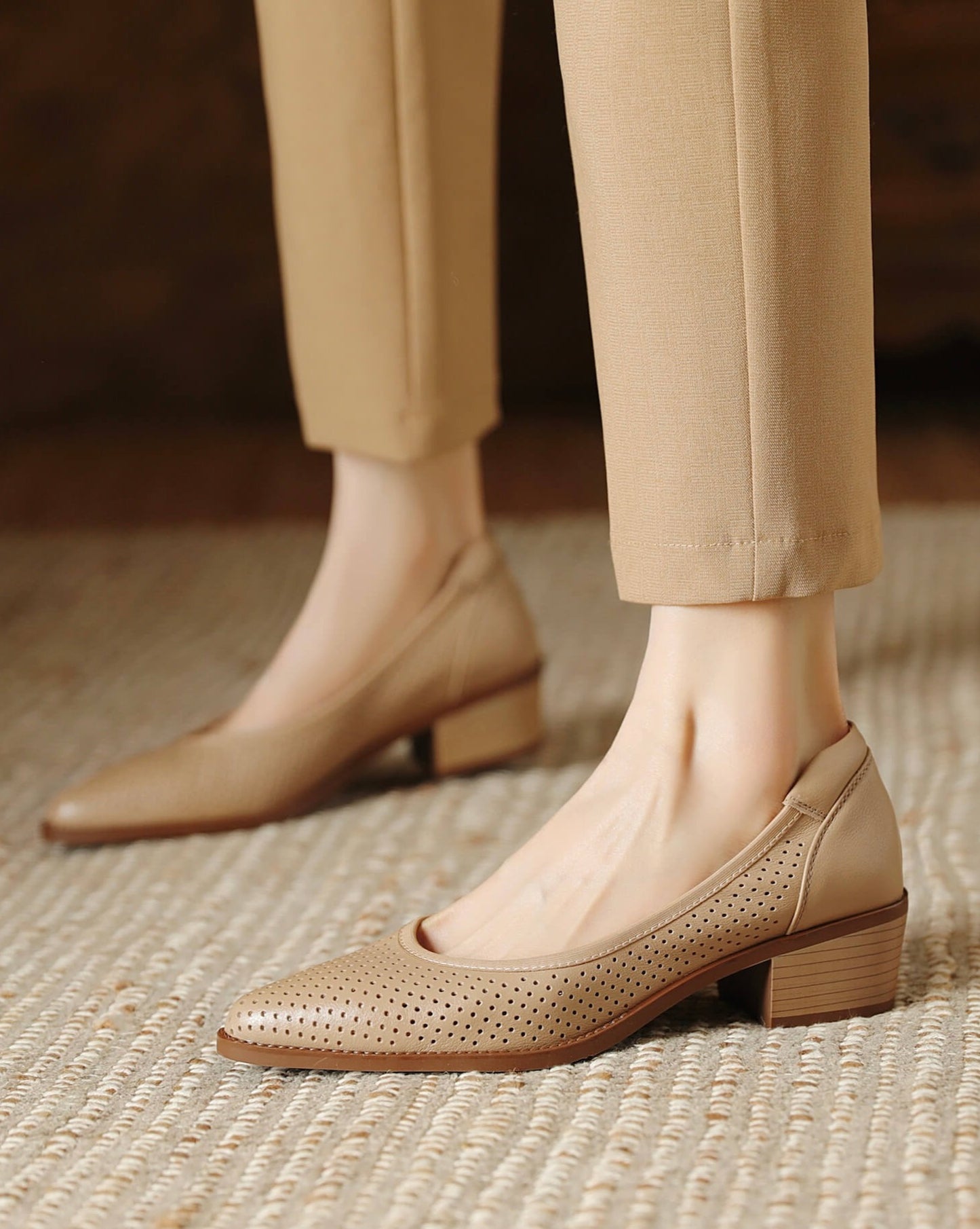 Kina - Perforated Leather Pumps