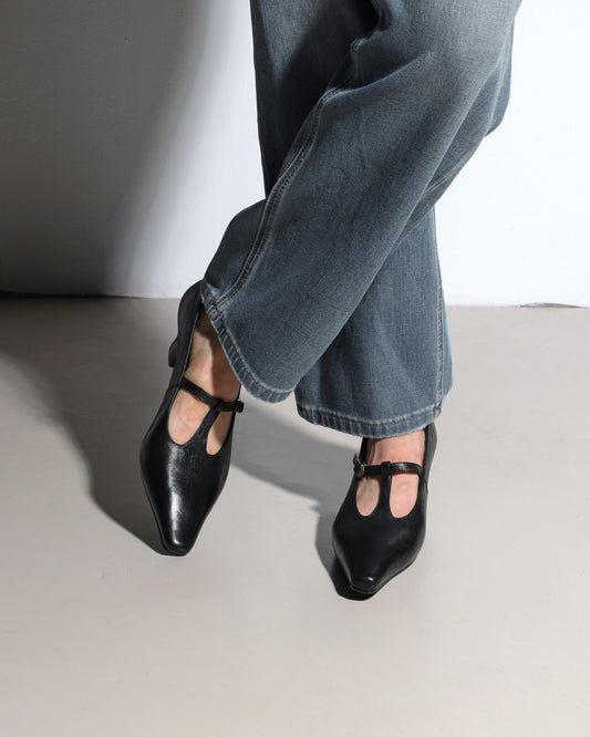 Latur - T Strap Pumps