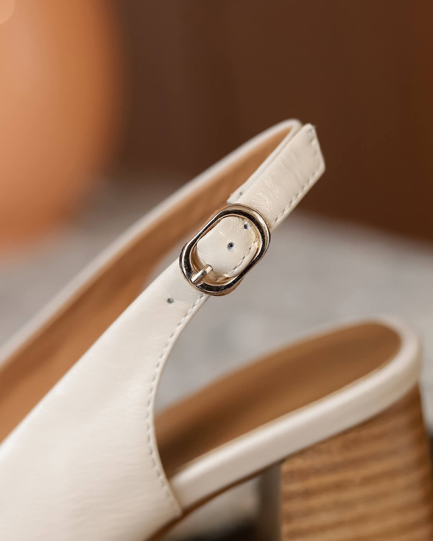 Loa-hardware-slingback-heels-white-leather-2