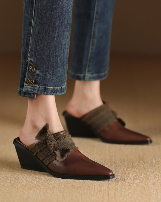 Manda - Mules con adornos de lazo