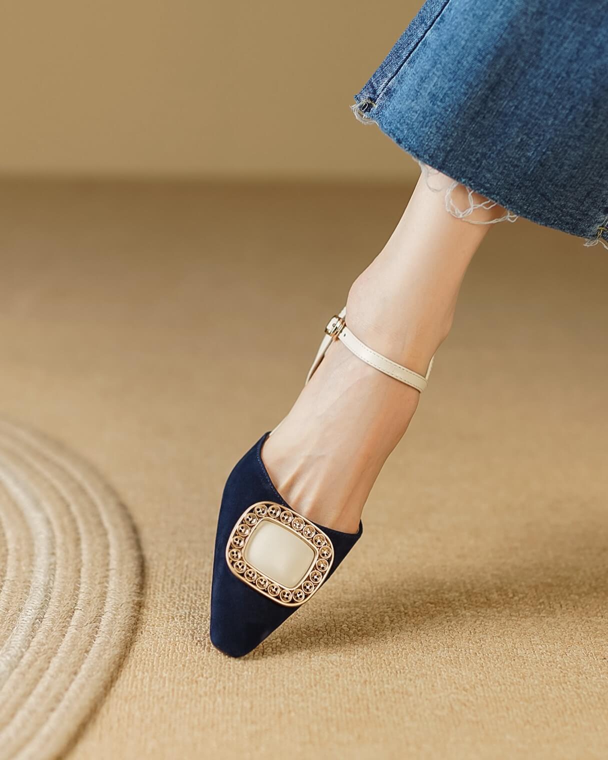 Mico-embellished-pumps-model-3