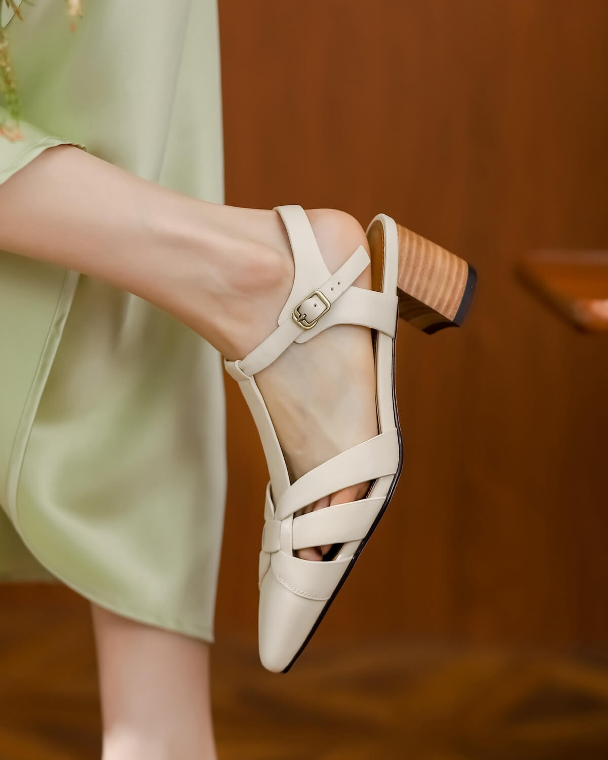 Mila-T-Strap-White-Leather-Pumps-model