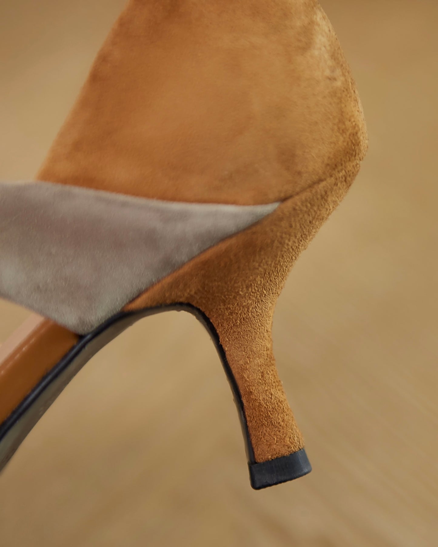 Nifee-contrast-color-pumps-brown-4