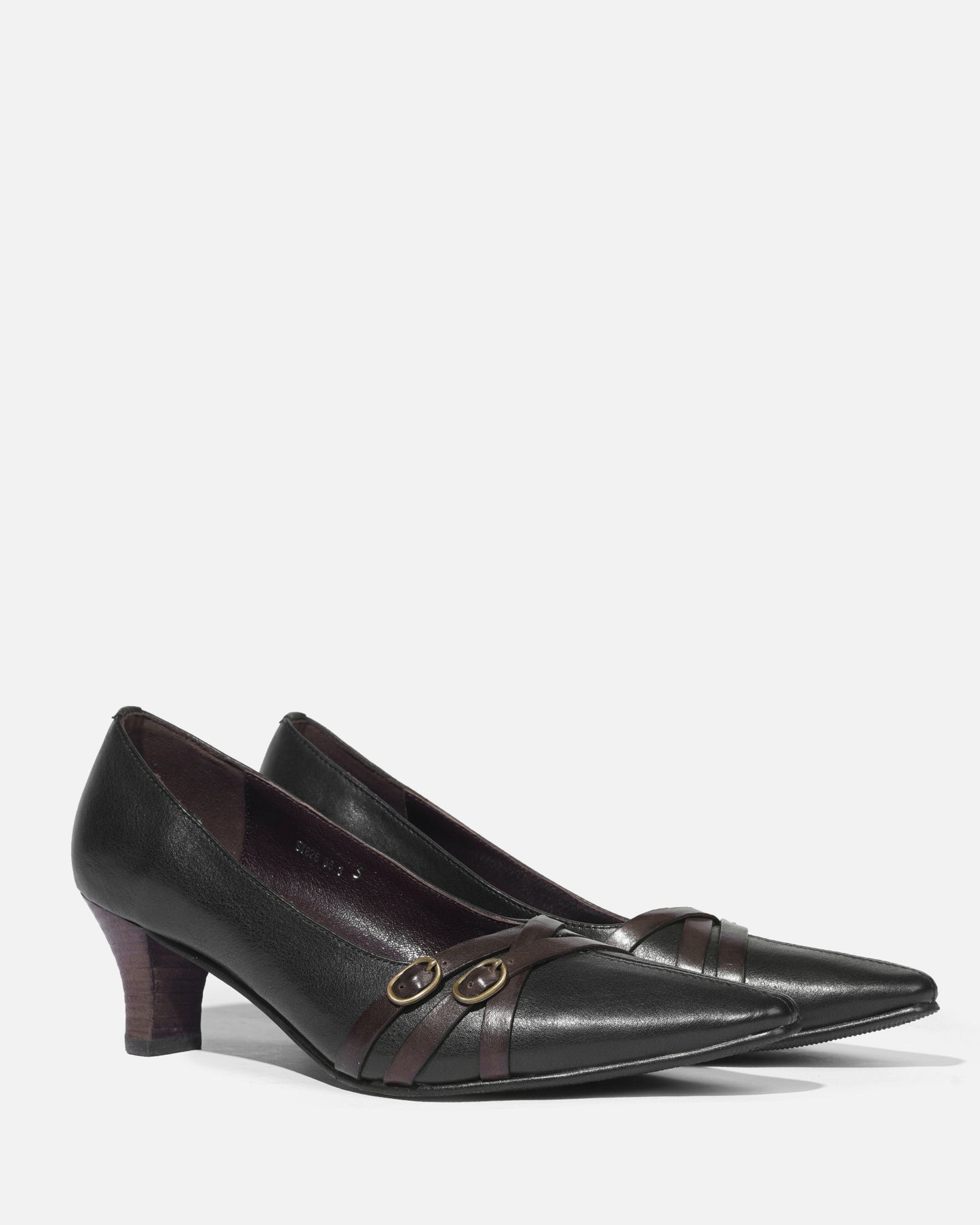 Vien - Buckled Pumps