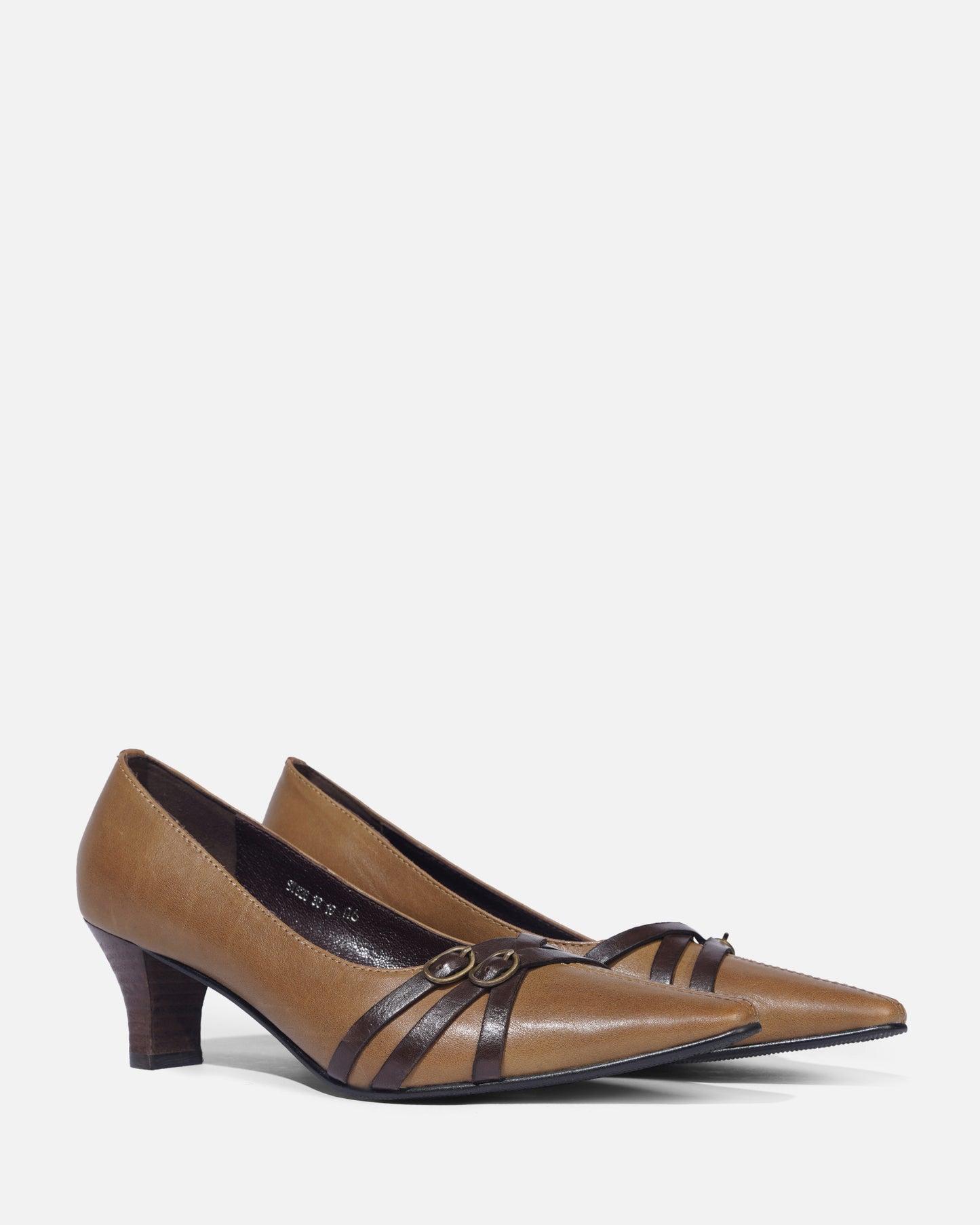 Vien - Buckled Pumps