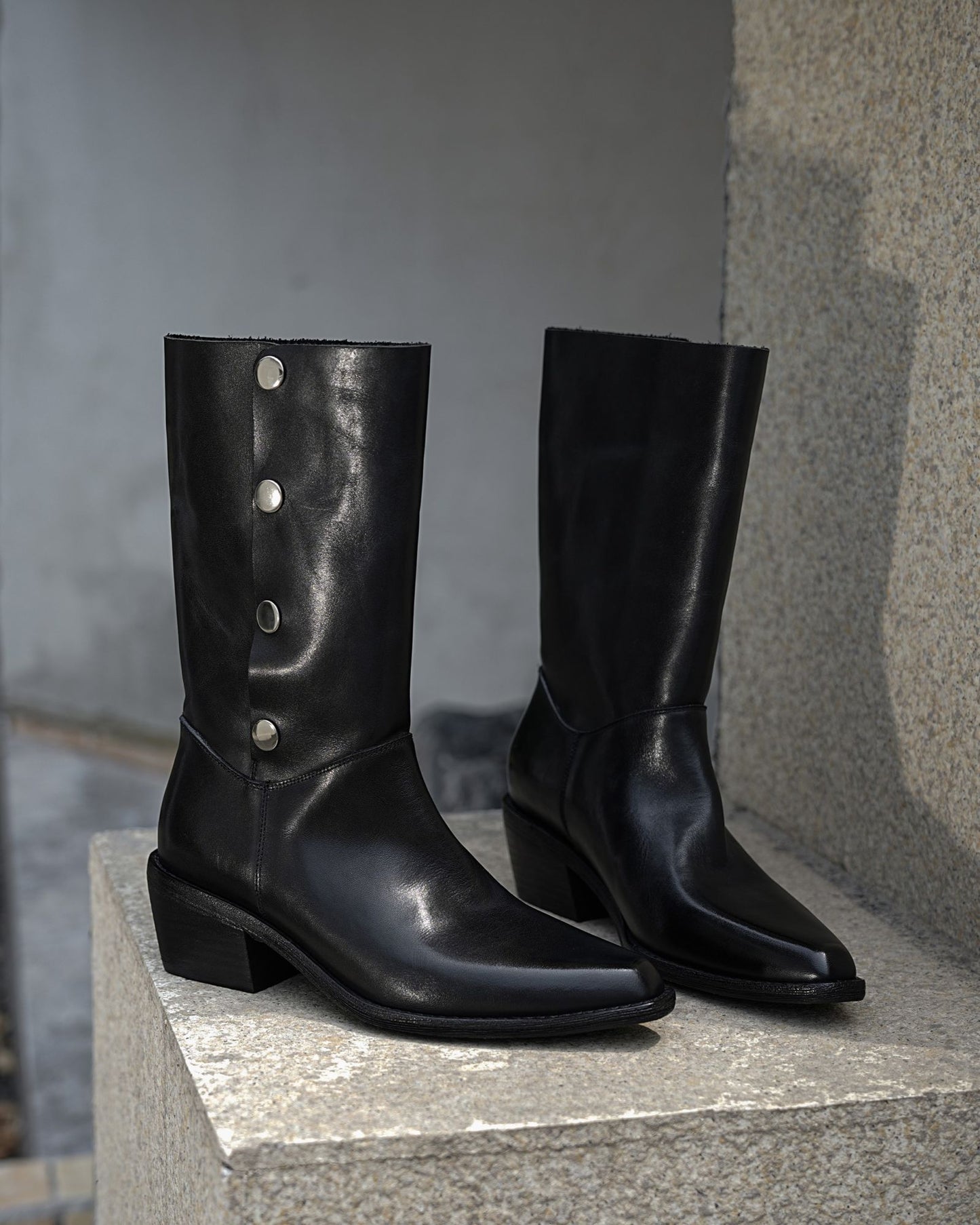 Alla - Mid Calf Boots