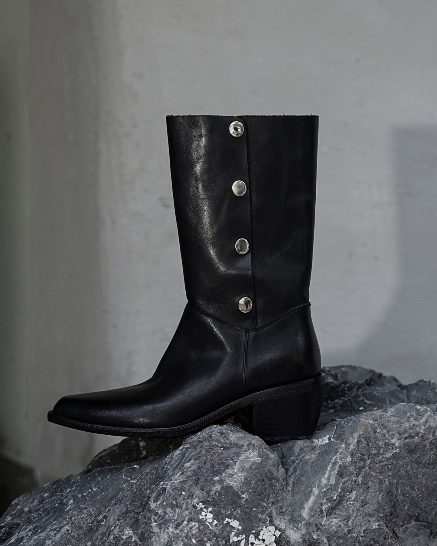 Alla - Mid Calf Boots