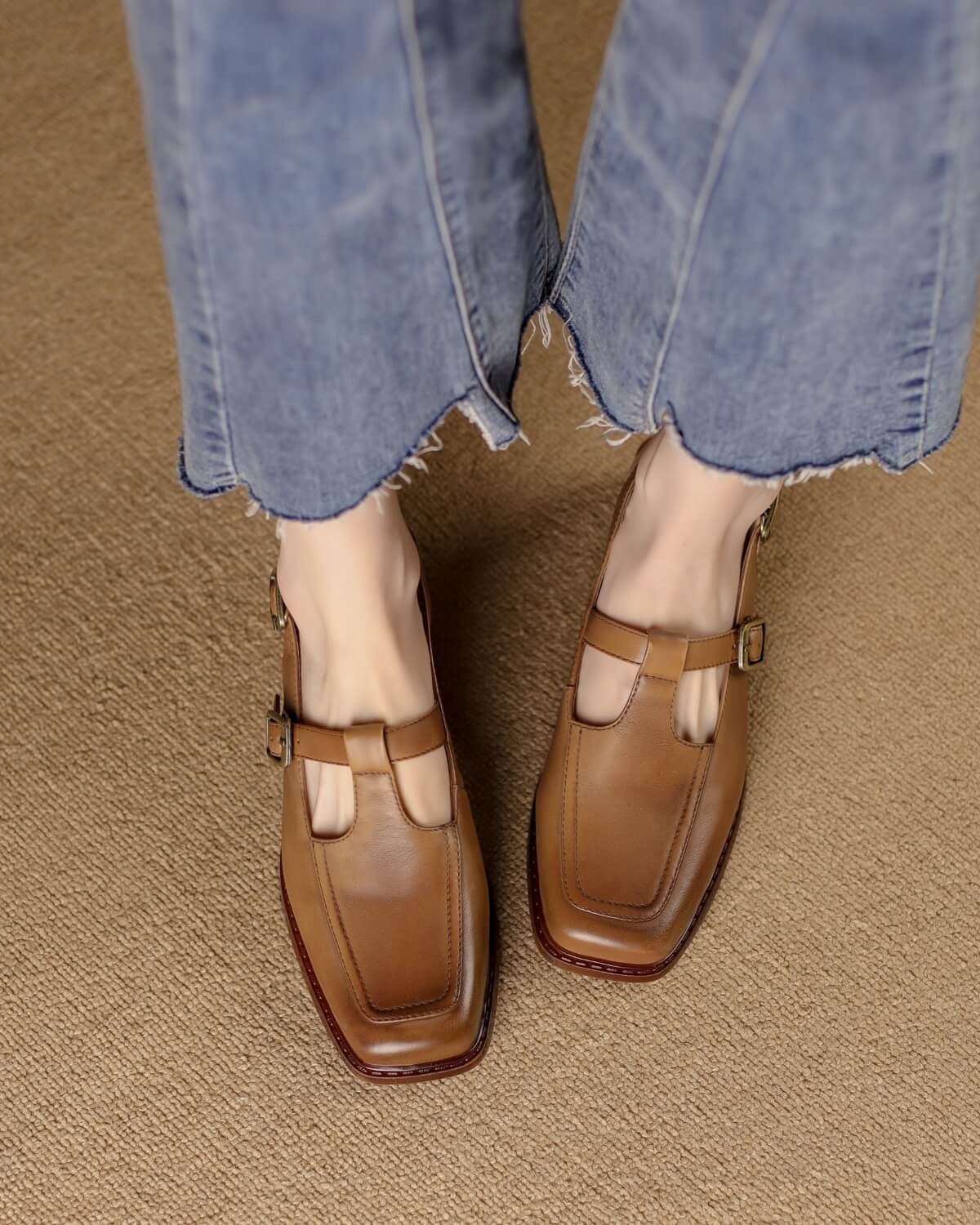 bany-slingback-leather-loafers-tan-model-2