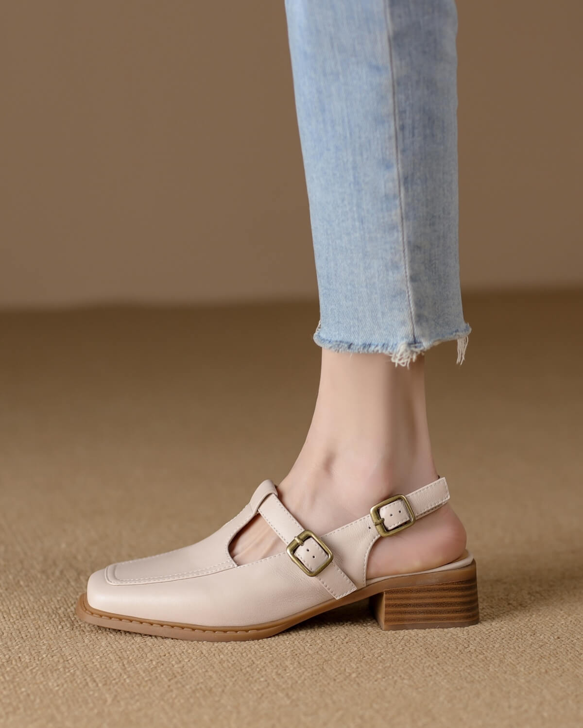 bany-slingback-leather-loafers-white-model