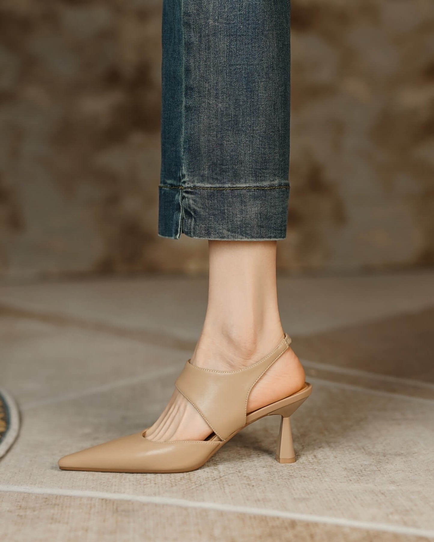 Alva-Two-Piece-Nude-Leather-Pumps-Model-1