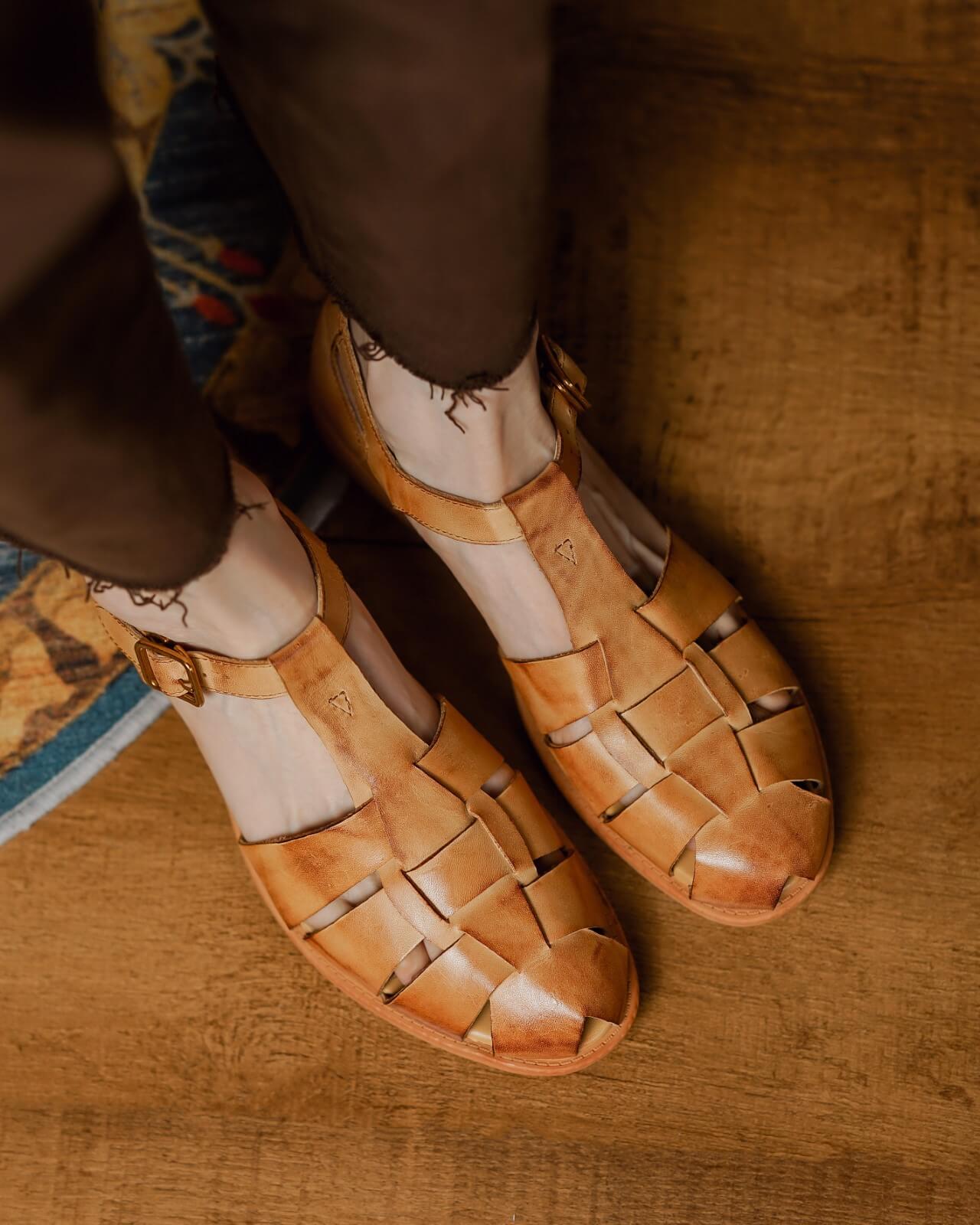 Goan-Tan-Woven-Fisherman-Sandals-Model-1