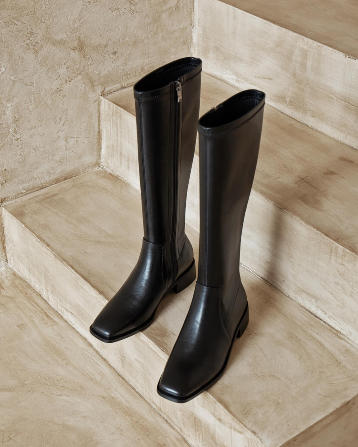 Loca-Stretch-Knee-high-Boots-Black