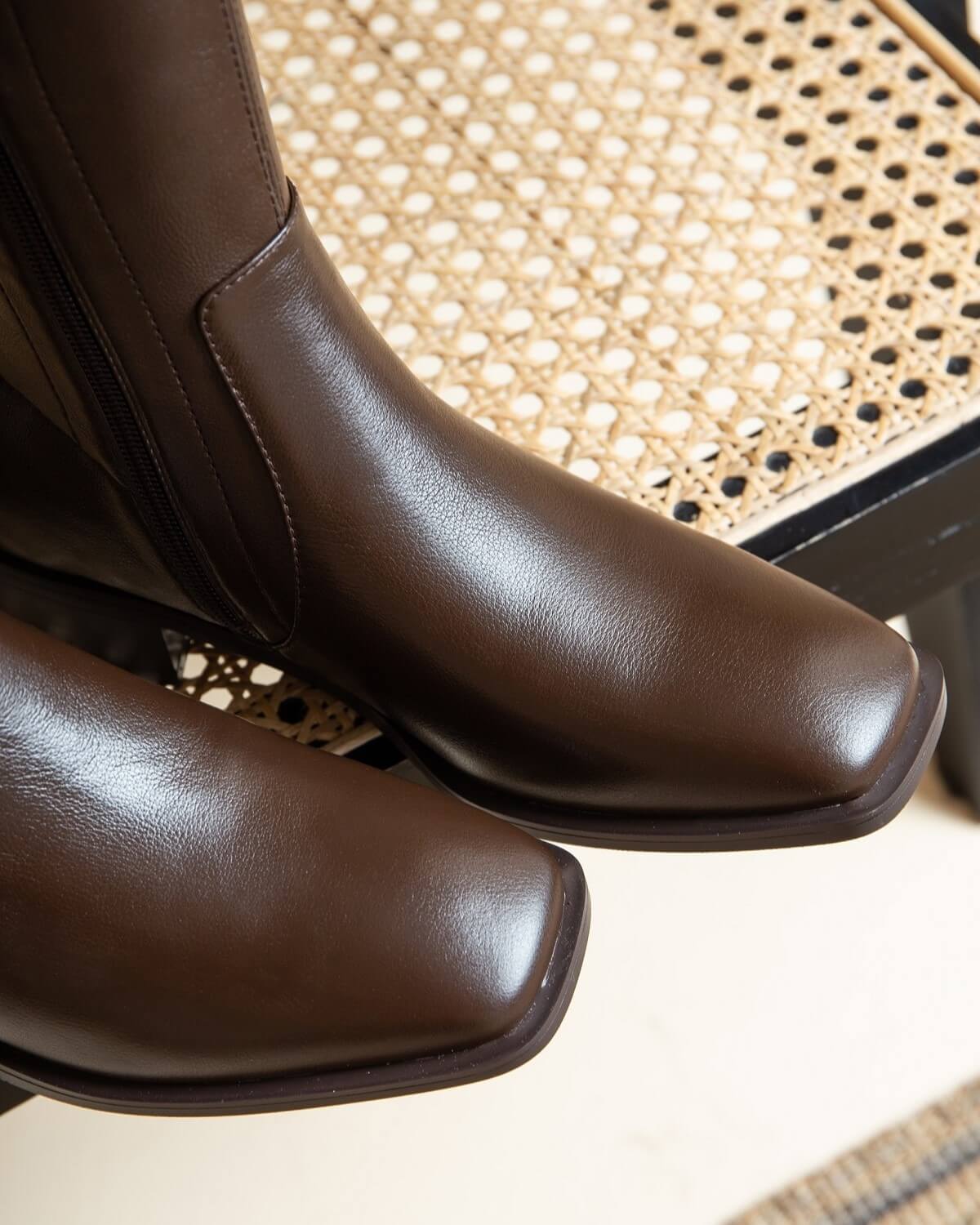 Loca-Stretch-Knee-high-Boots-Brown-3