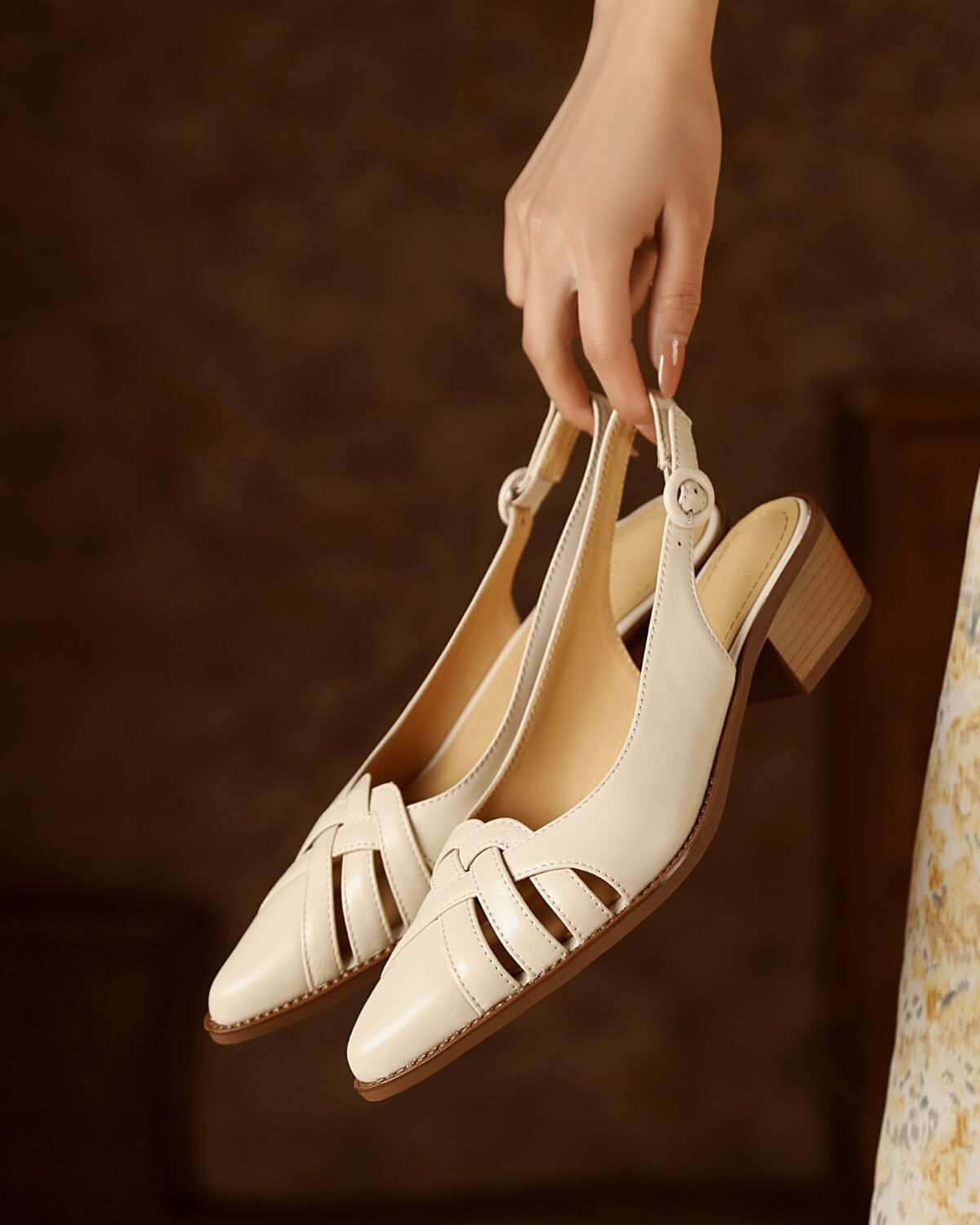 Milar-woven-slingback-pumps-lambskin-beige-2