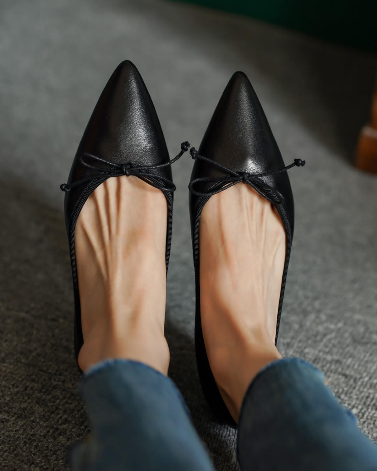 Nosa-black-leather-flats-model