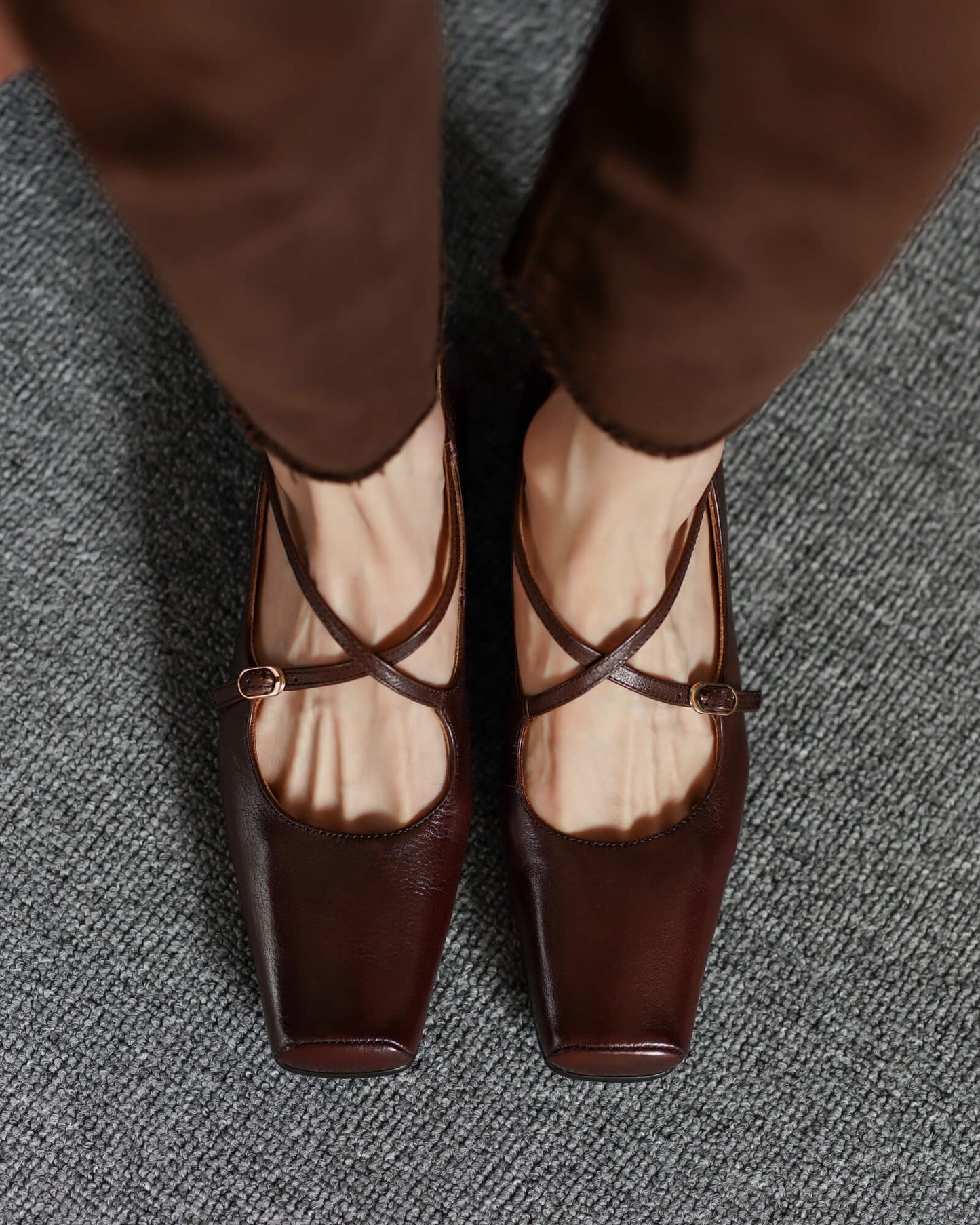 Offa - Cross Strap Pumps