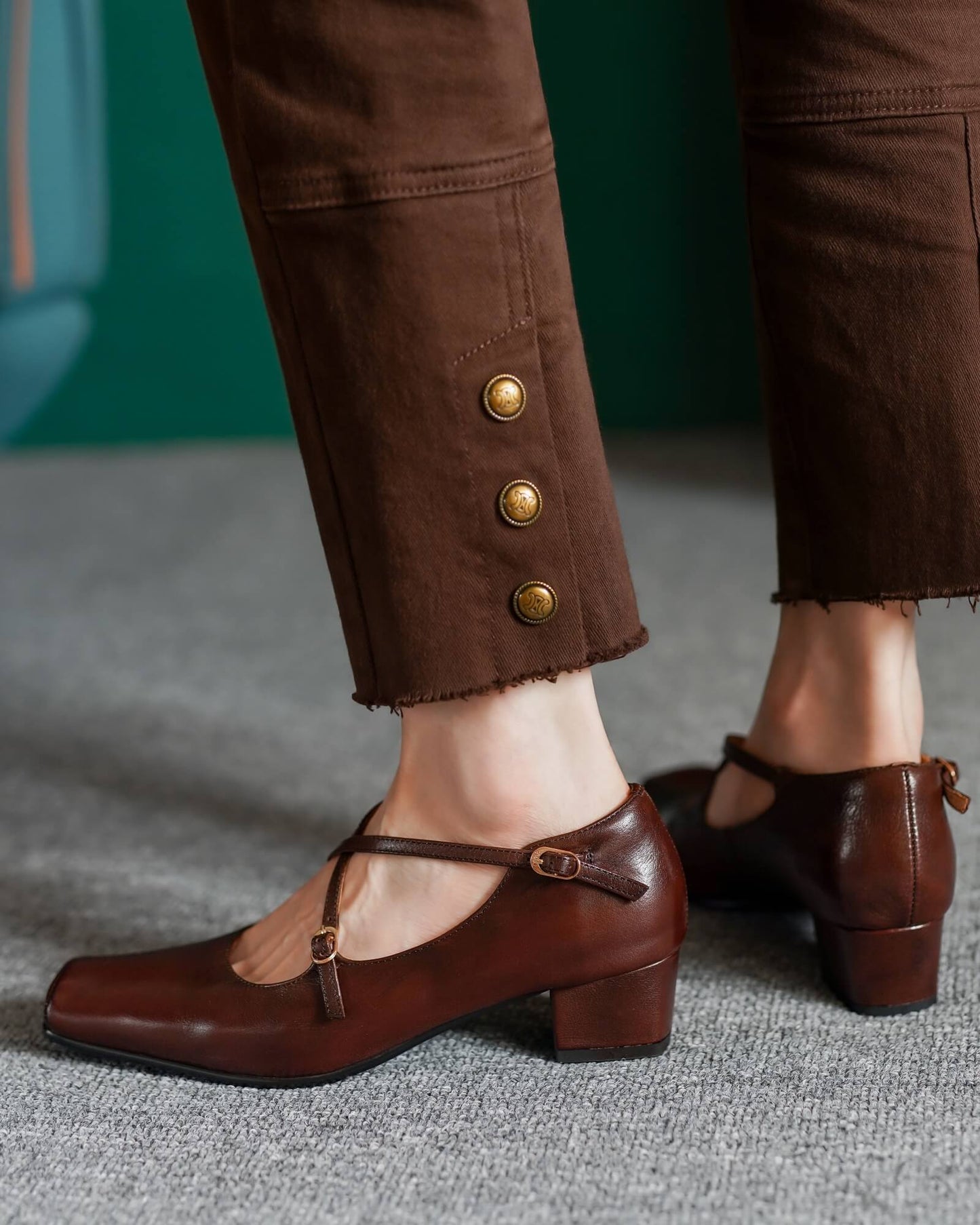 Offa - Cross Strap Pumps