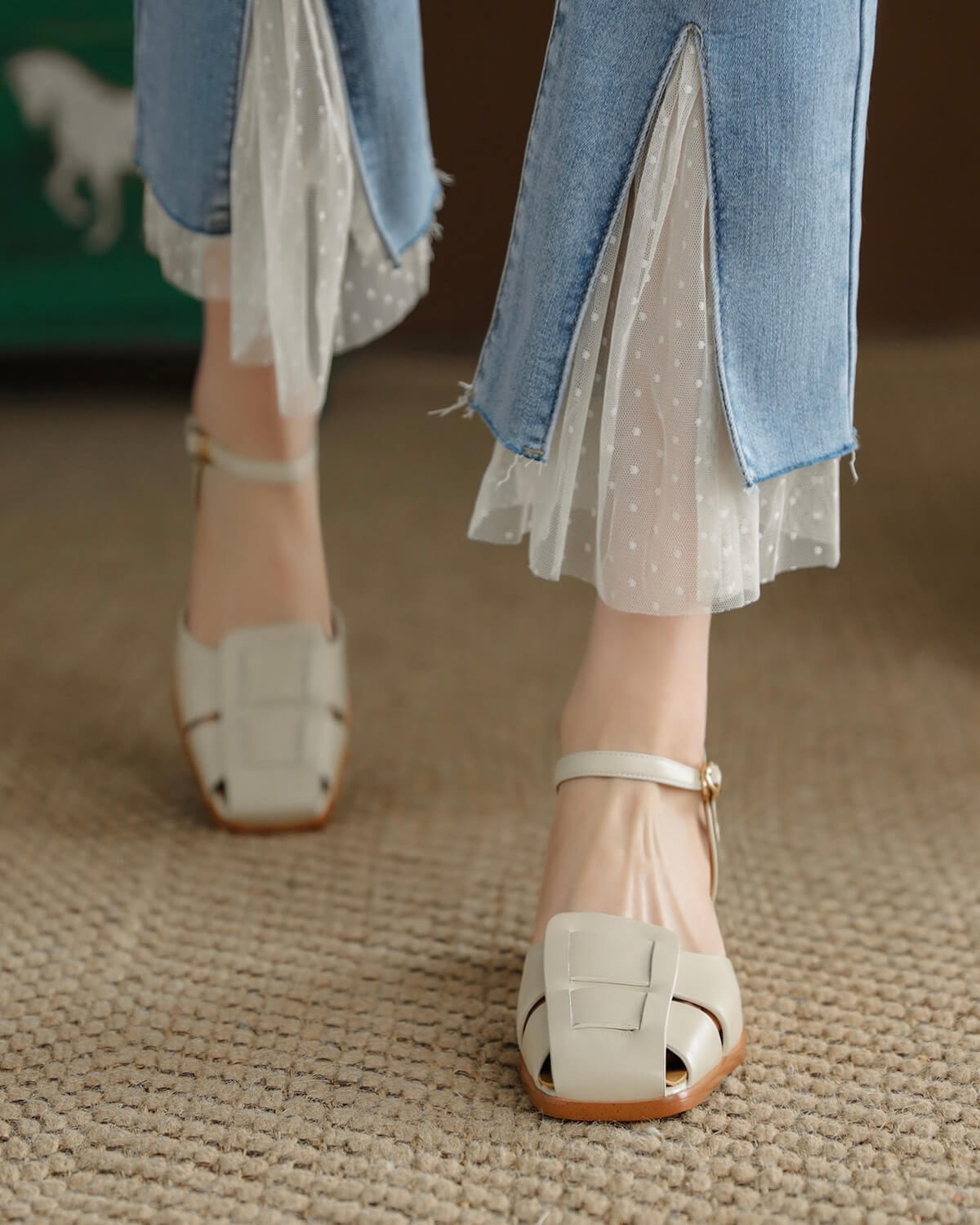 Voda-block-heel-white-leather-fisherman-sandals-model
