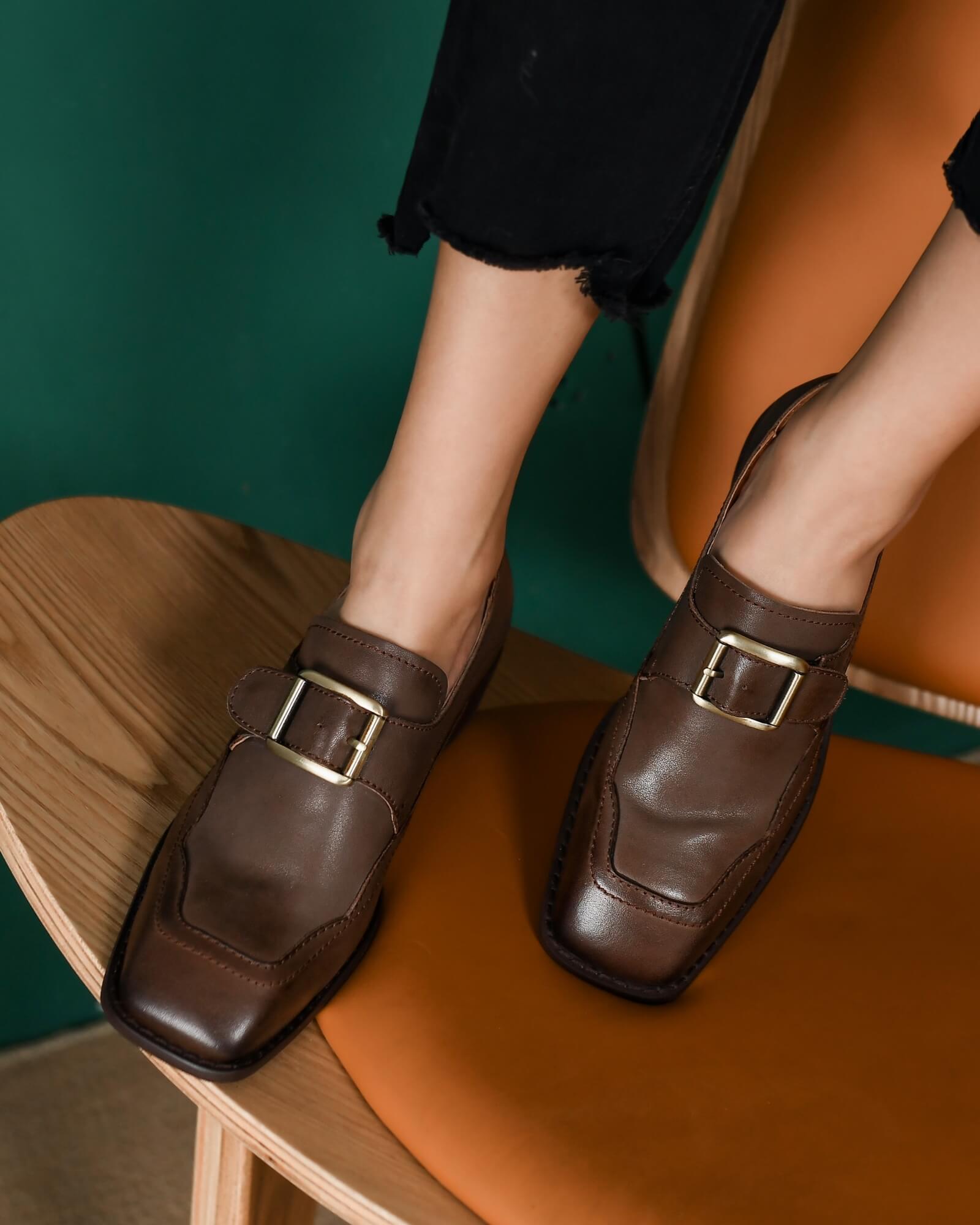 190-square-toe-brown-leather-loafers-model-2