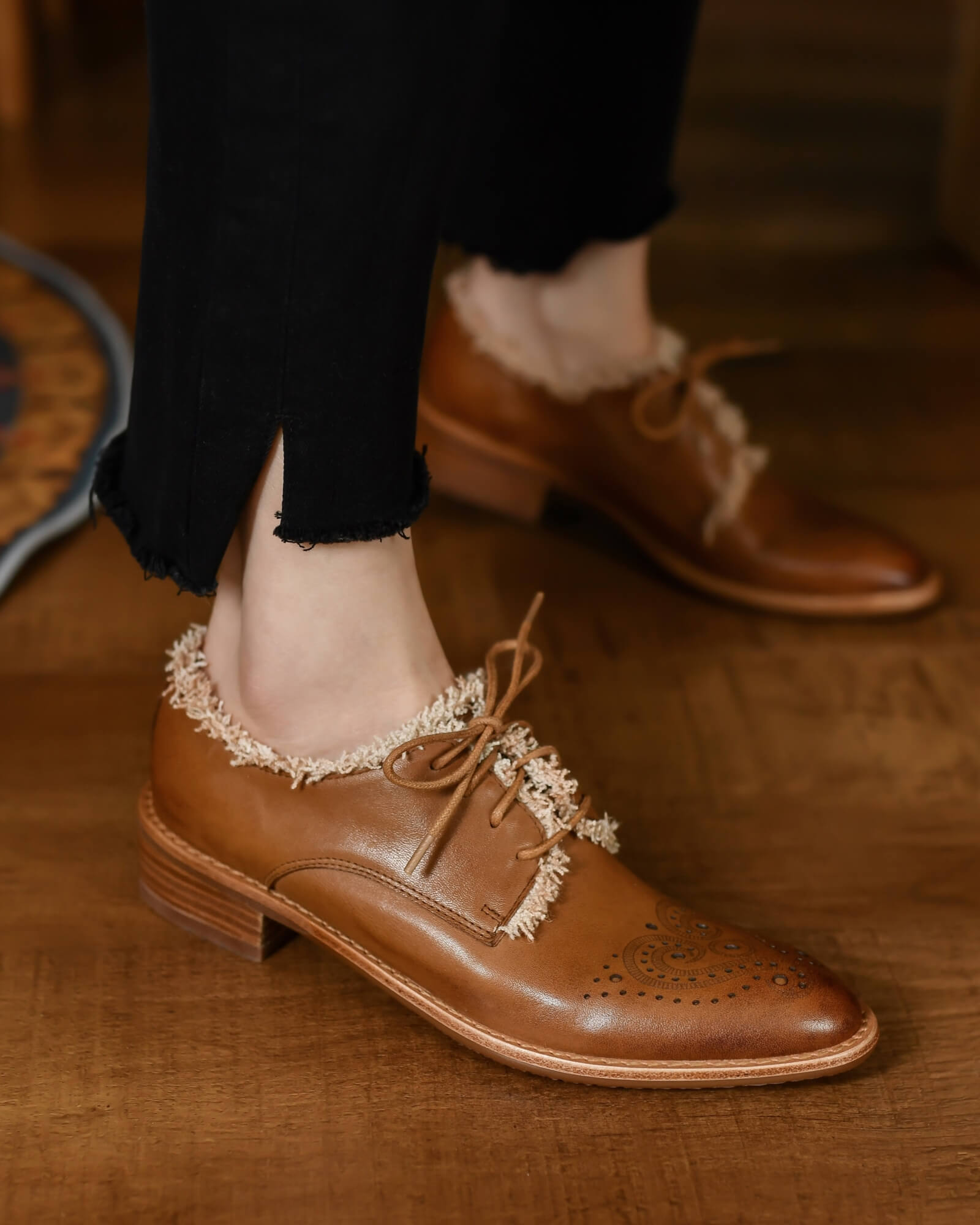 232 - Zapatos brogue de cuero