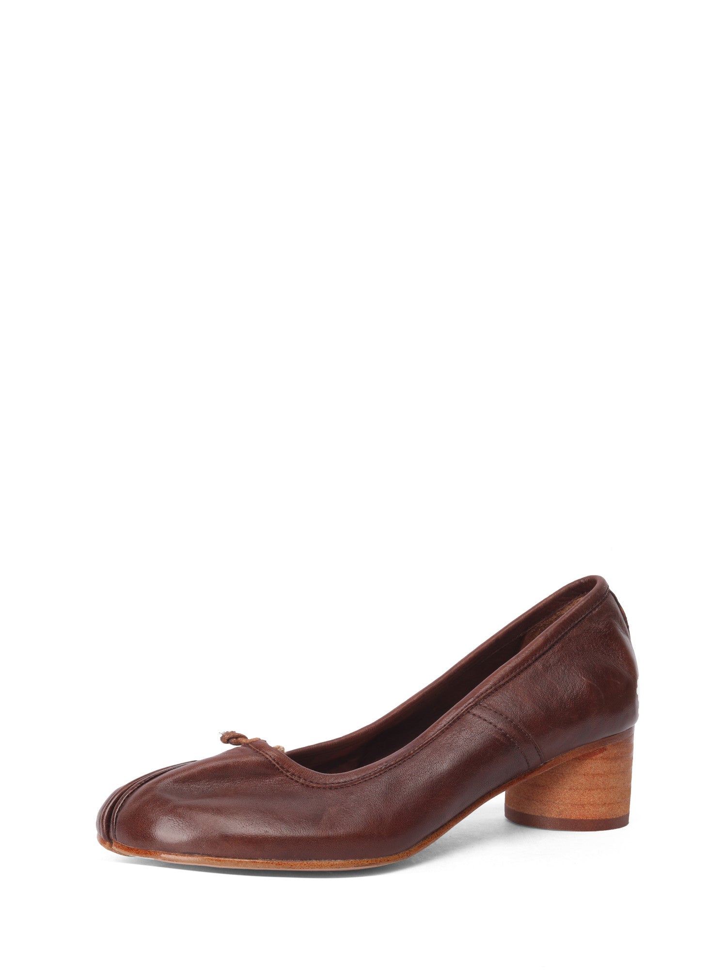 239-heeled-tabi-brown