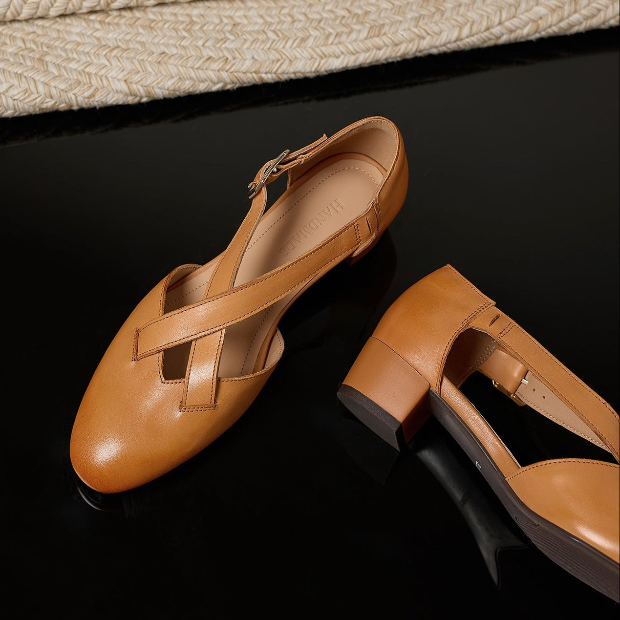 3128 - Cross Strap Pumps