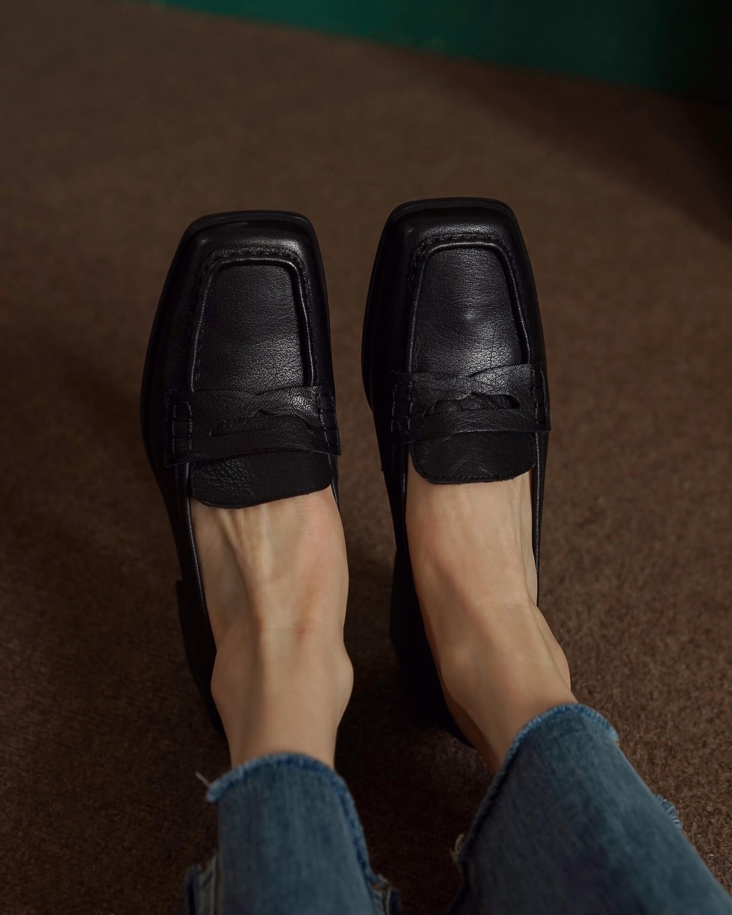 338-45mm-leather-loafers-black-model