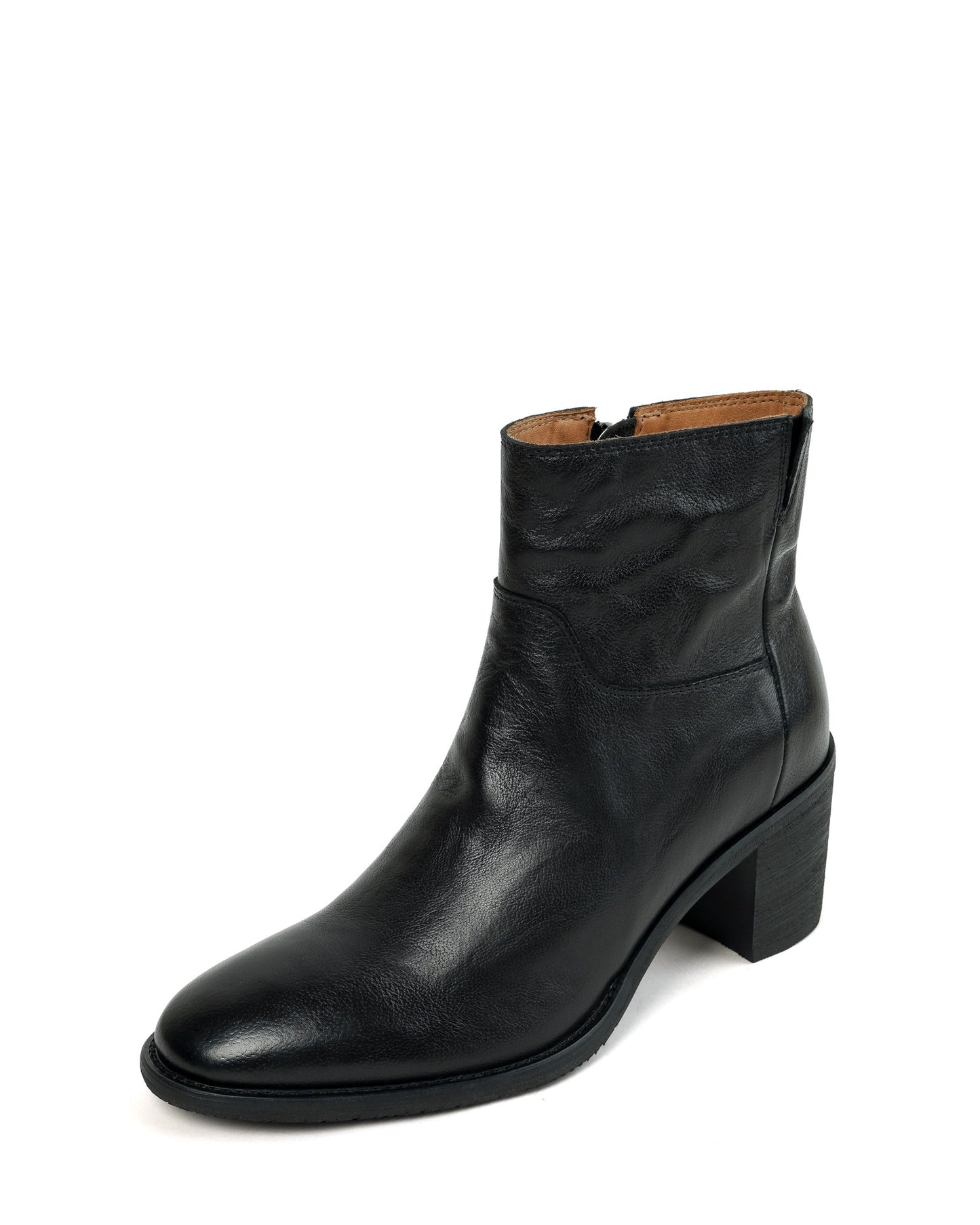 421-heeled-leather-boots-black