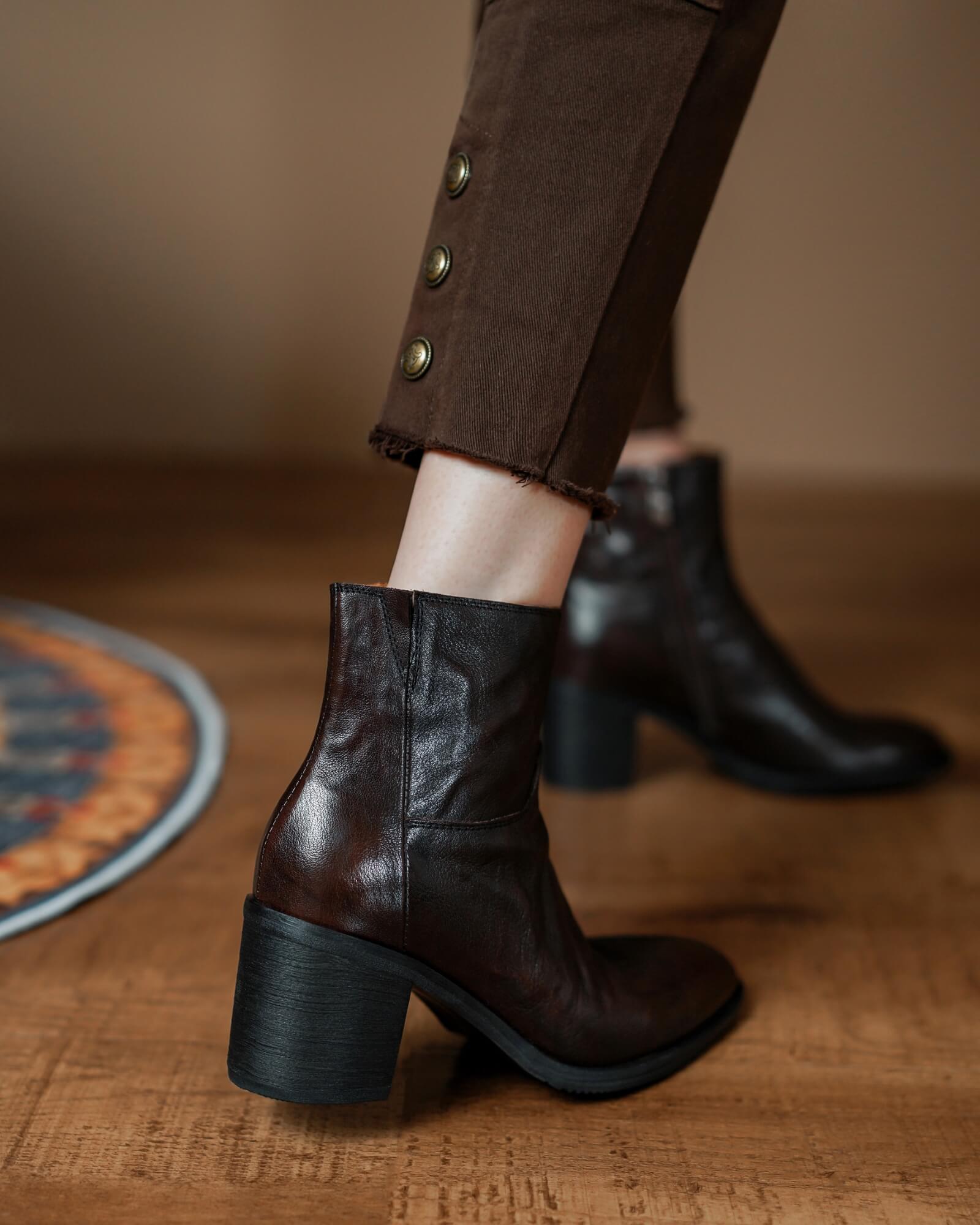 421-heeled-leather-boots-brown-model-1