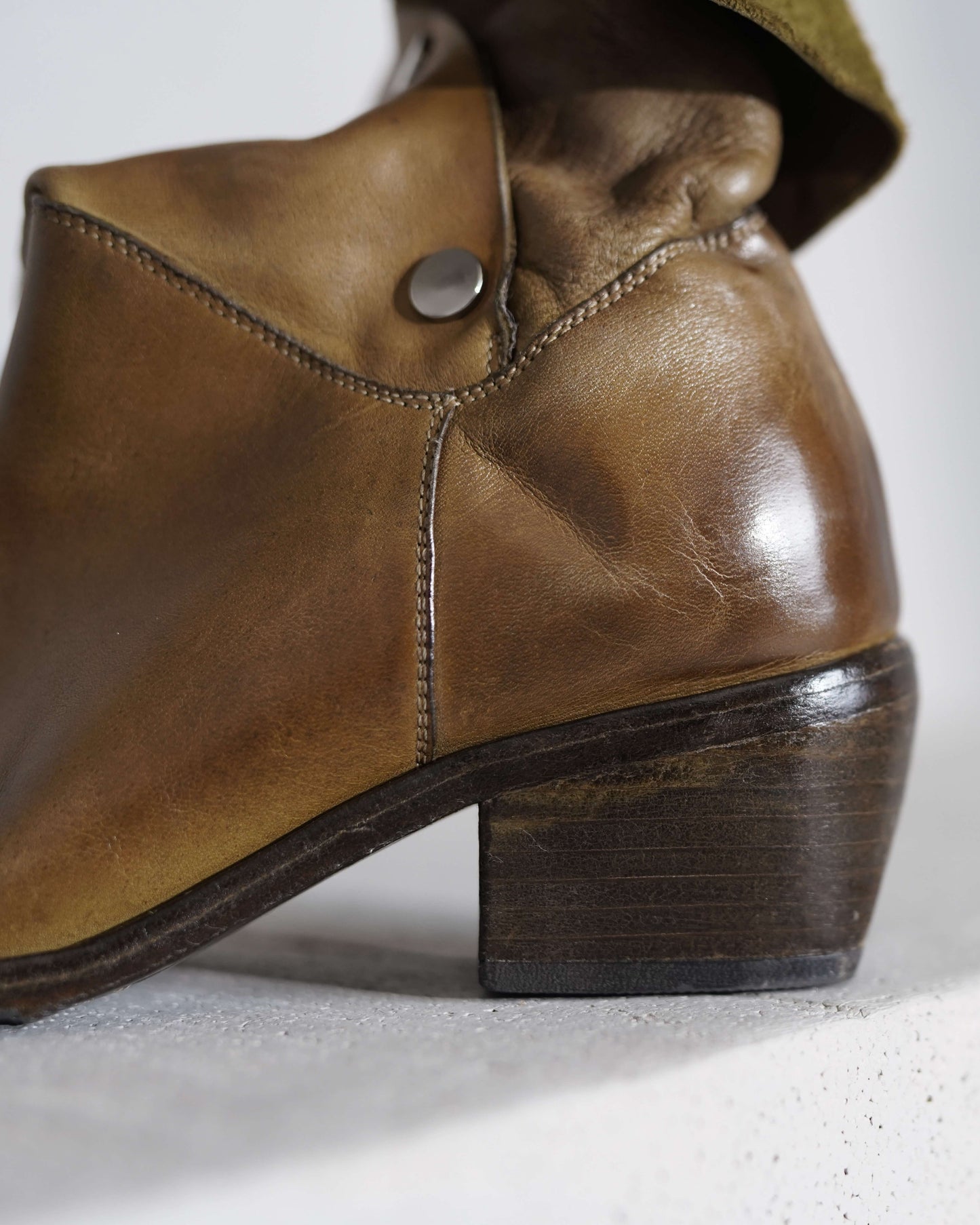 Alla - Horsehide Mid Boots