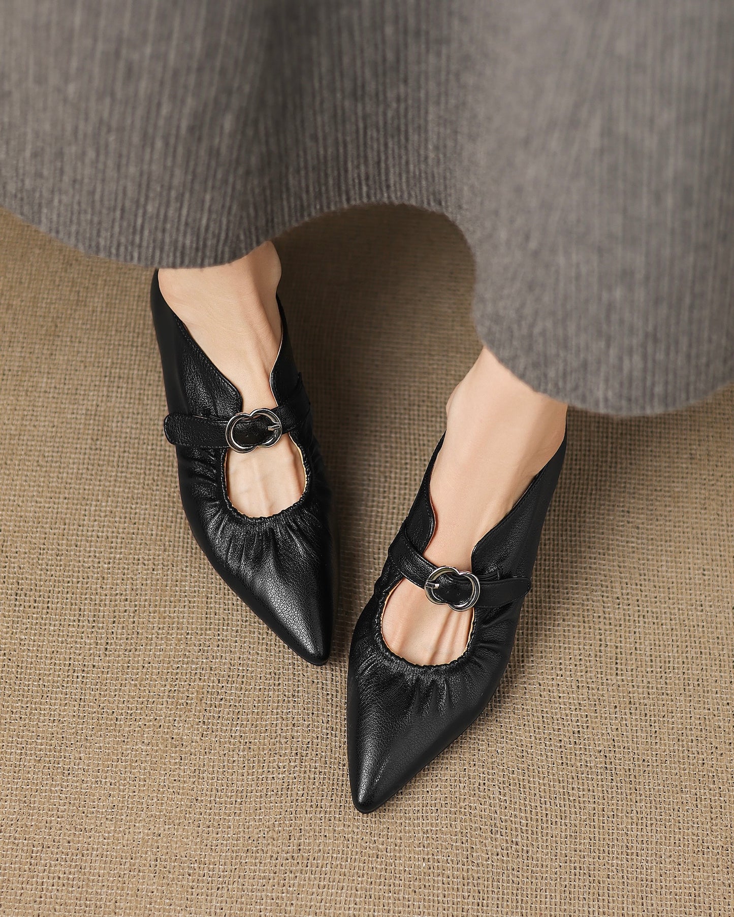 Elfa - Buckled Pumps
