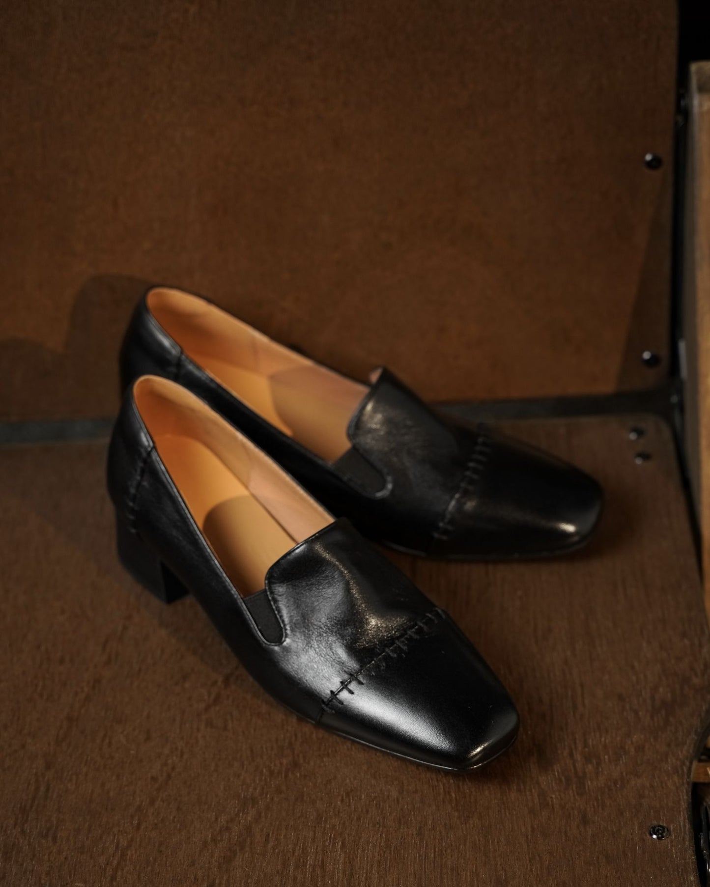 Fori - Stitching Leather Loafers