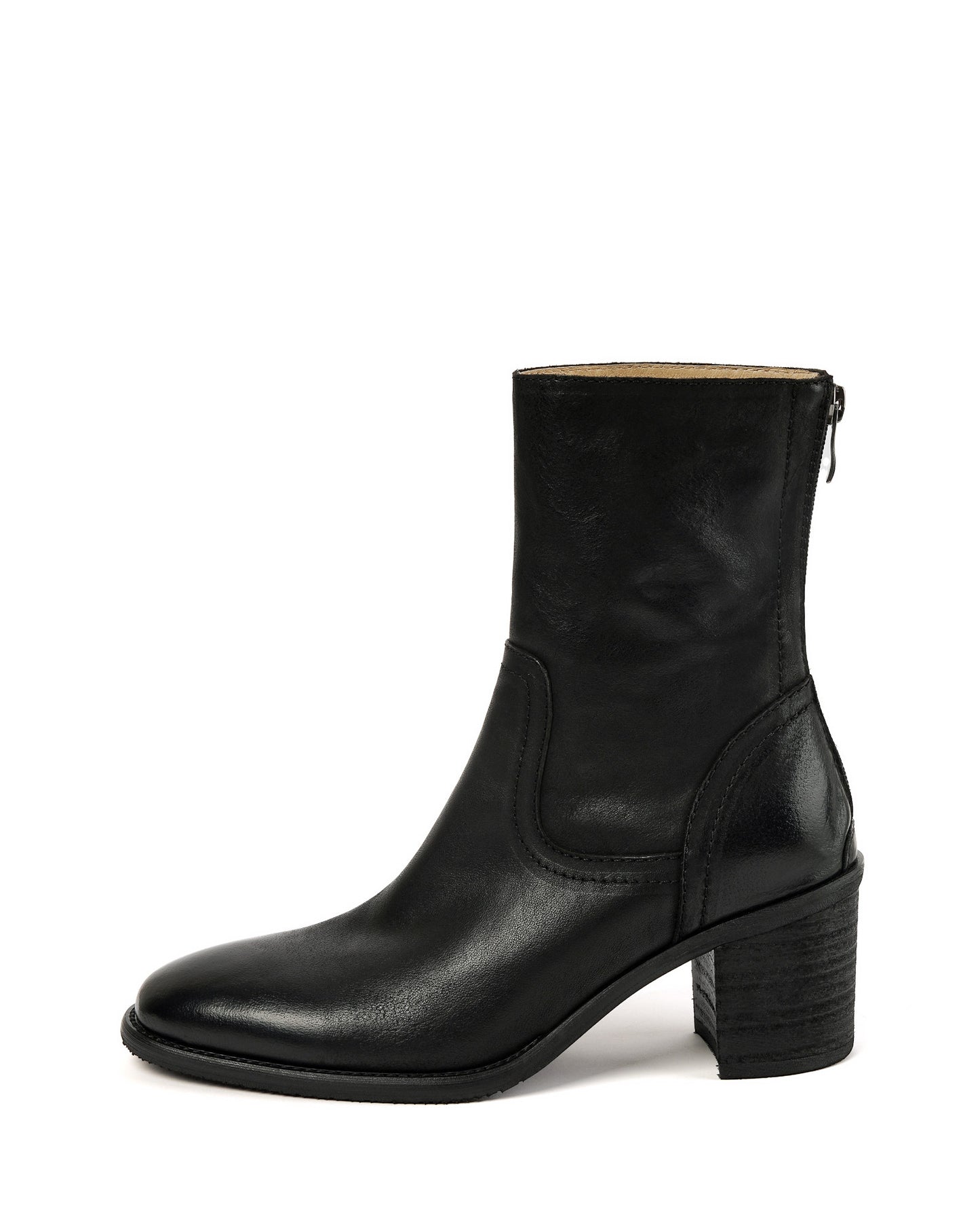 Gota-black-leather-boots-1