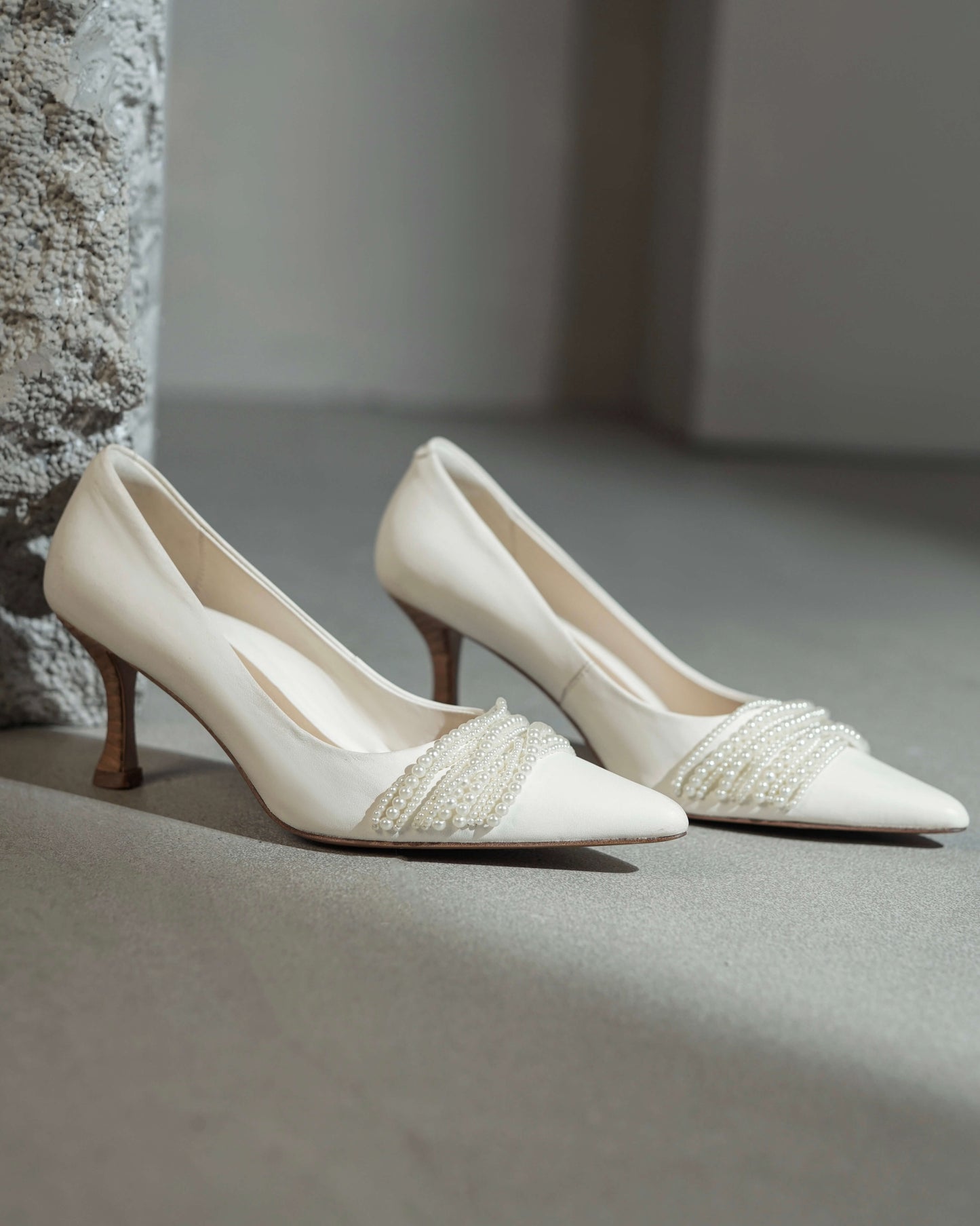 Helan - Pearl Chain Pumps (Leather Sole)