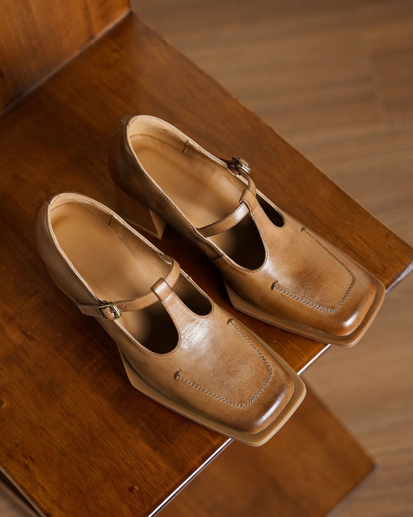 Jorma - Heeled Loafers