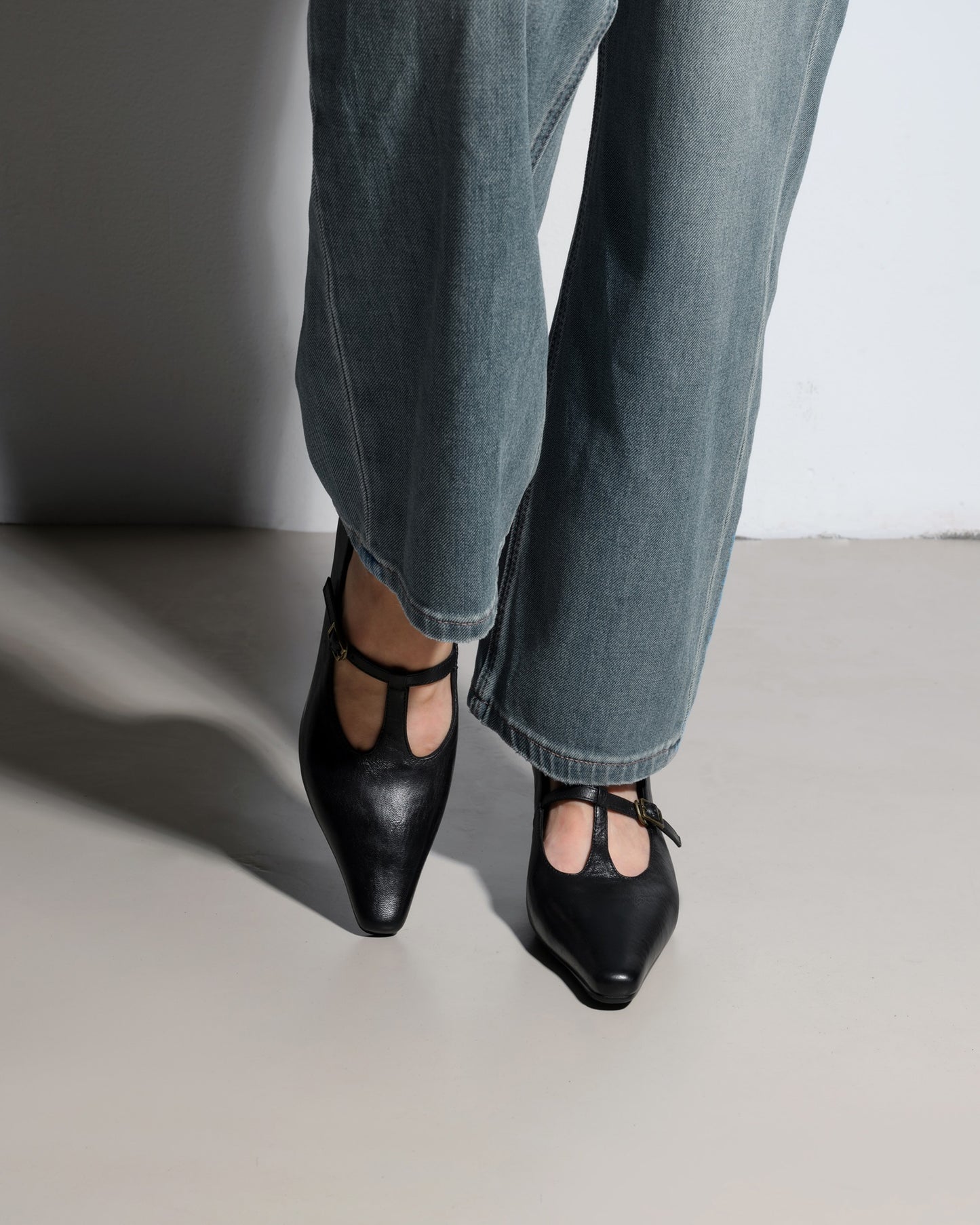 Latur - T Strap Pumps