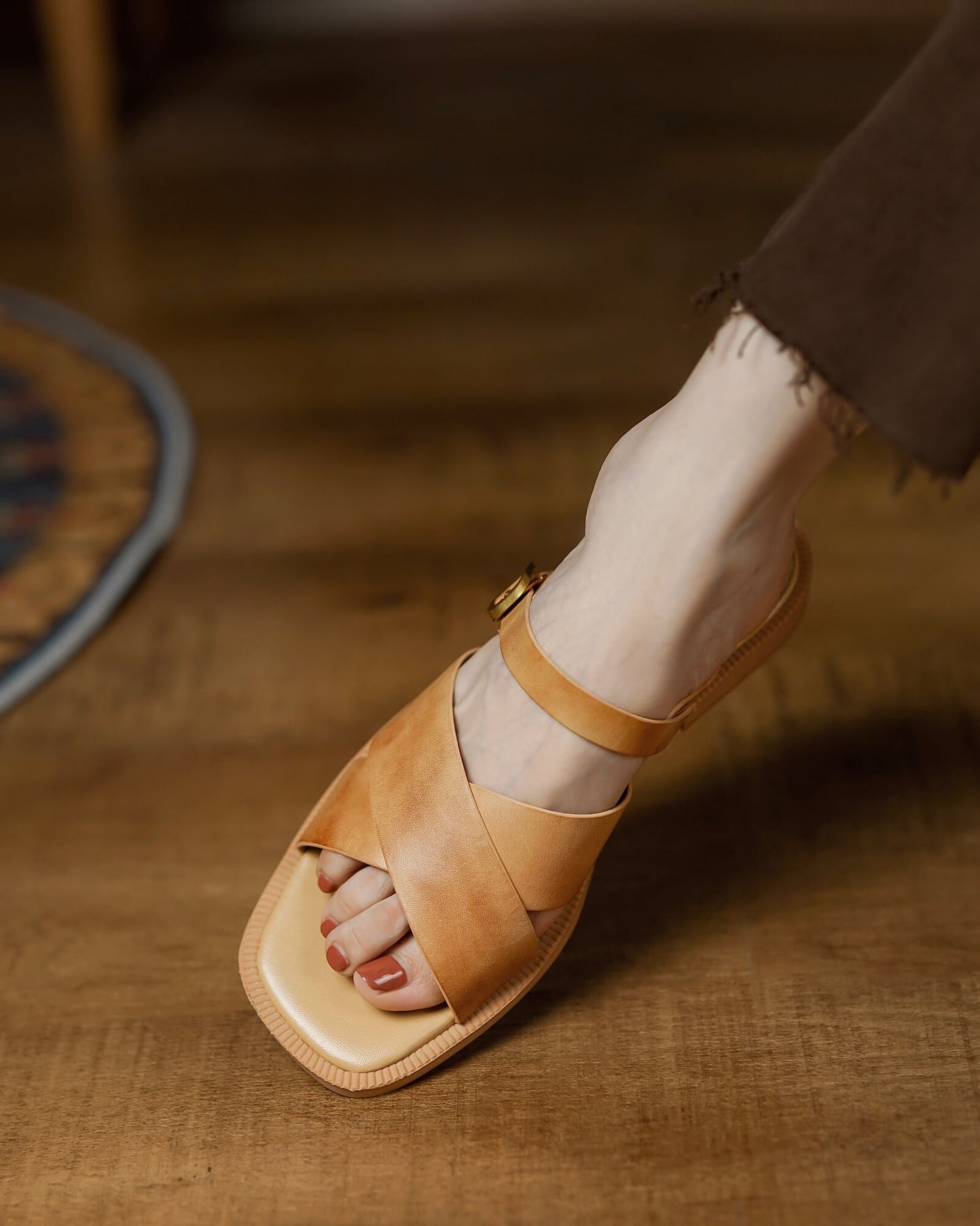 Lido-tan-leather-strap-sandals-model