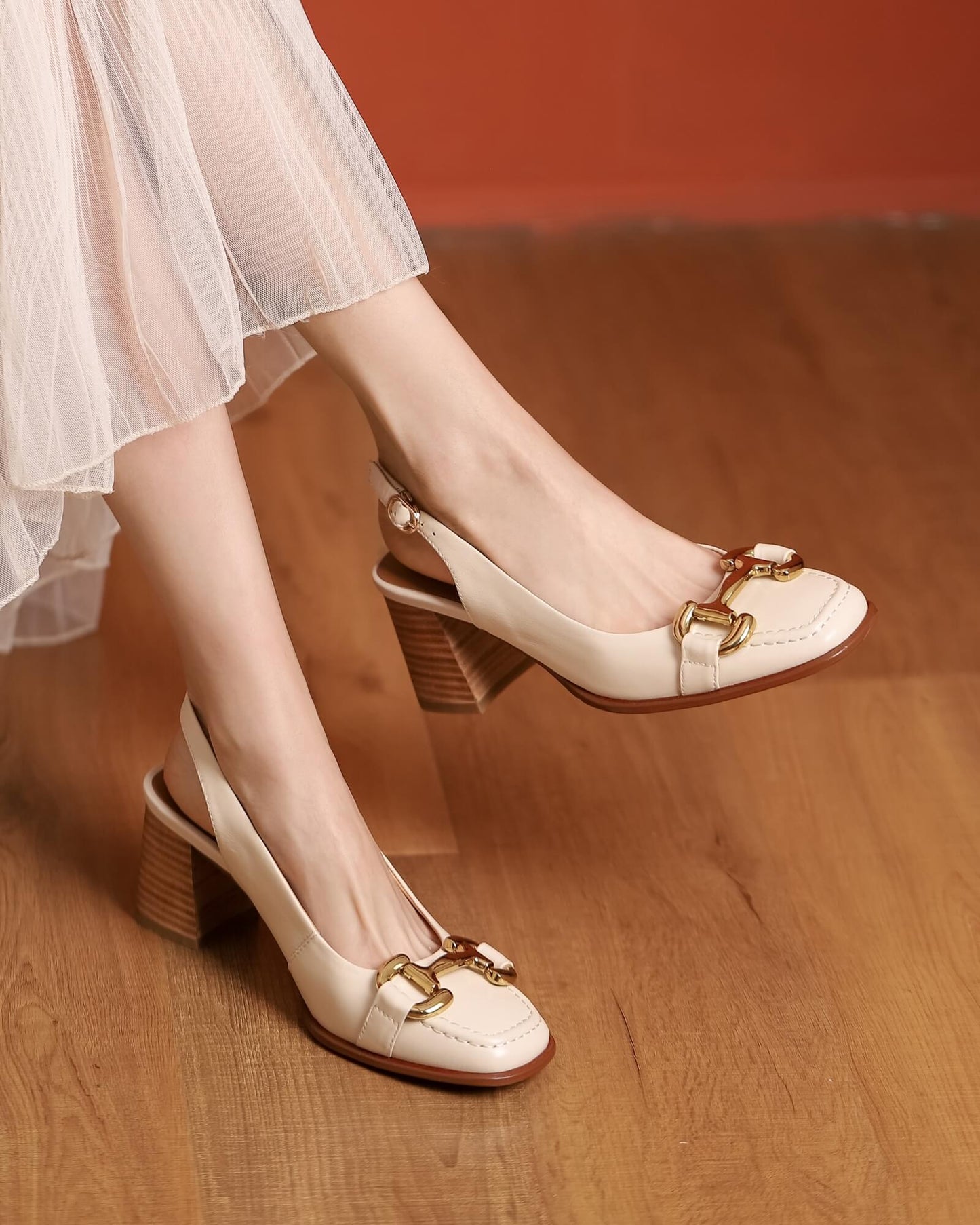 Loa-hardware-slingback-heels-white-leather-model