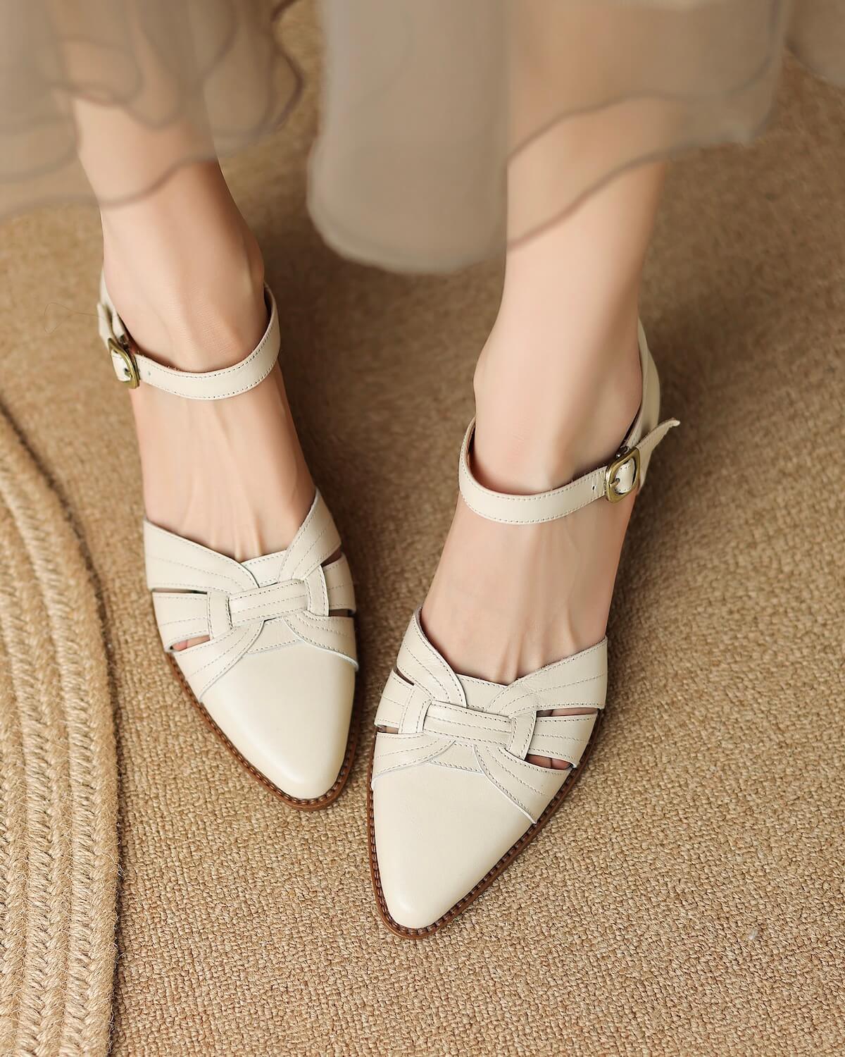 Mazo-white-leather-sandals-model-2