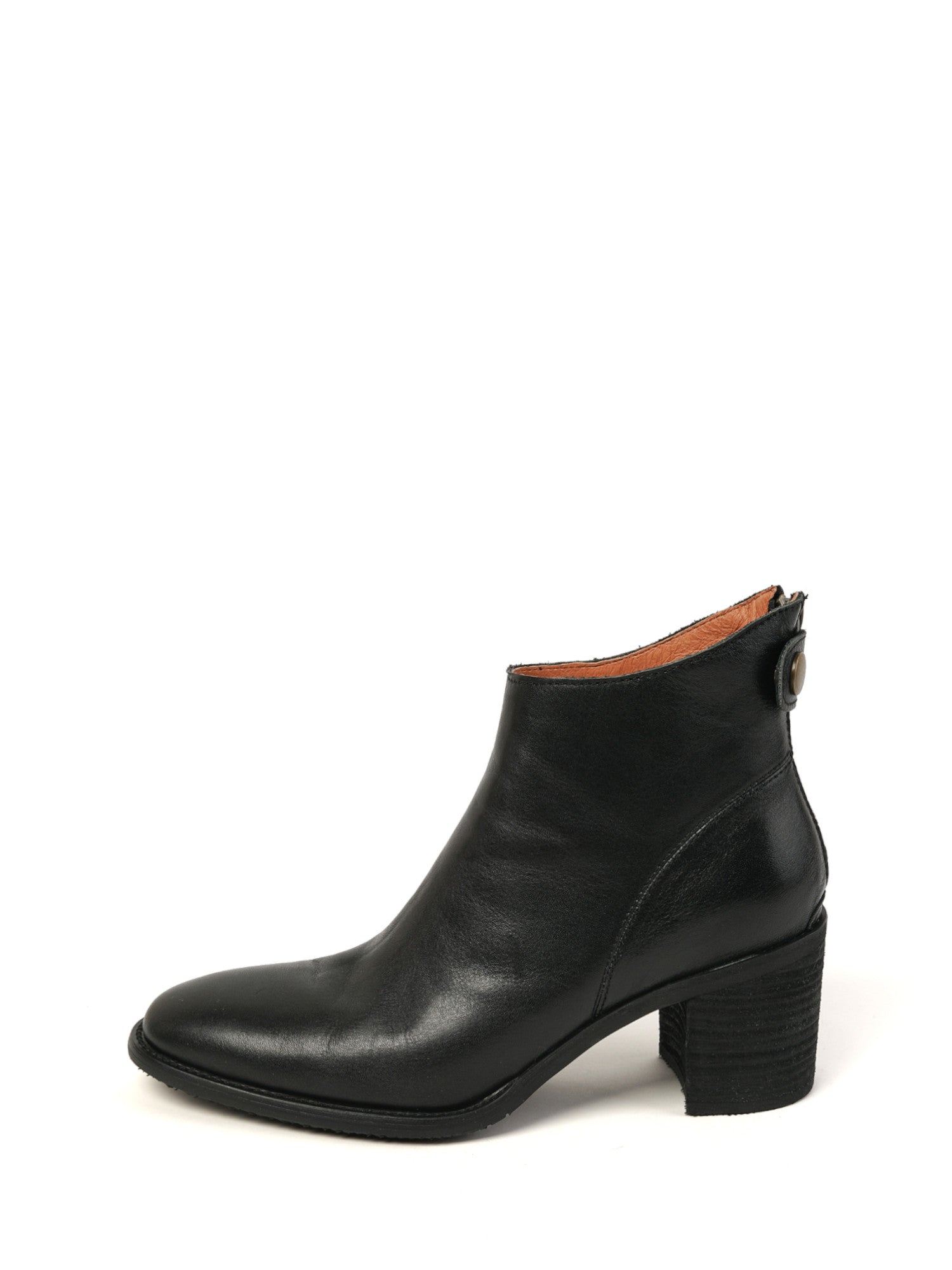 Meru-heeled-leather-boots-black-1