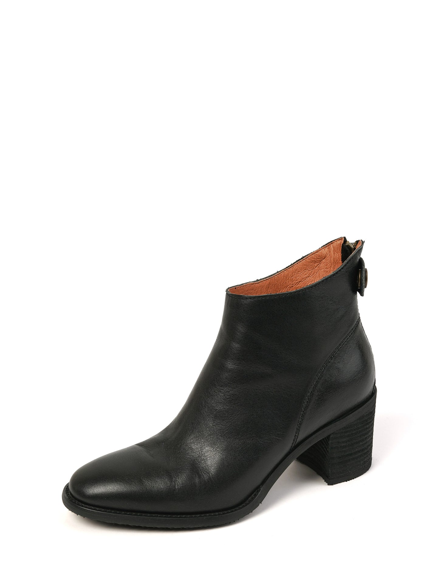 Meru-heeled-leather-boots-black