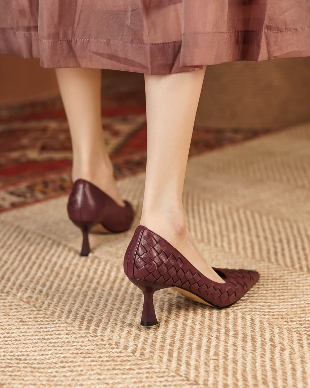 Misora-lambskin-woven-heels-red-model-3